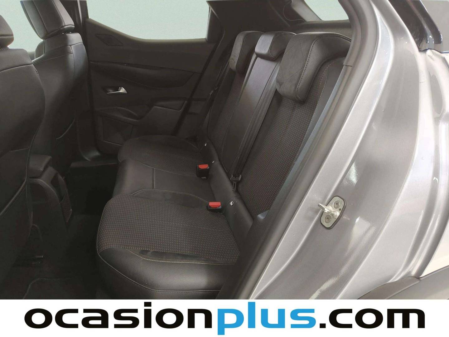 Foto asientos traseros DS DS 3 DS DS3 Performance Line PureTech Auto  (130 CV)