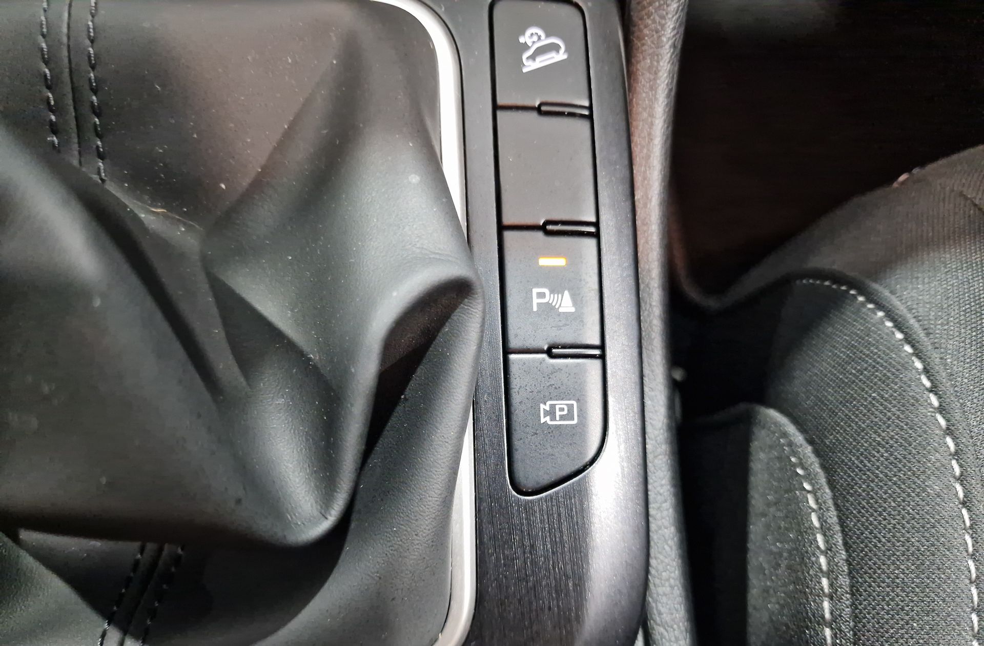 Kia Sportage 1.6 T-GDi Concept 4x2 - foto 14