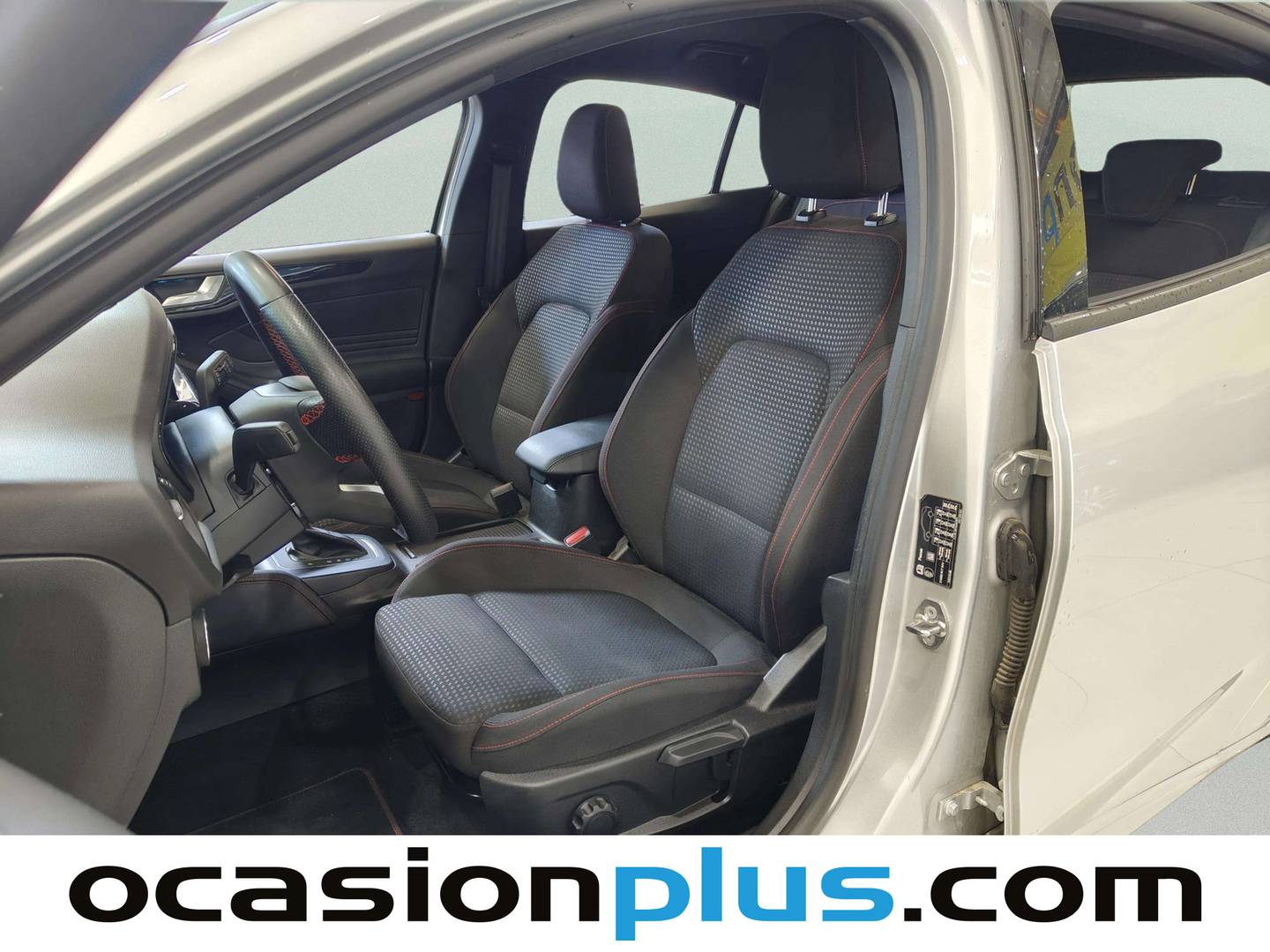 Foto asientos delanteros Ford Focus Ford Focus 1.0 Ecoboost MHEV ST-Line Auto