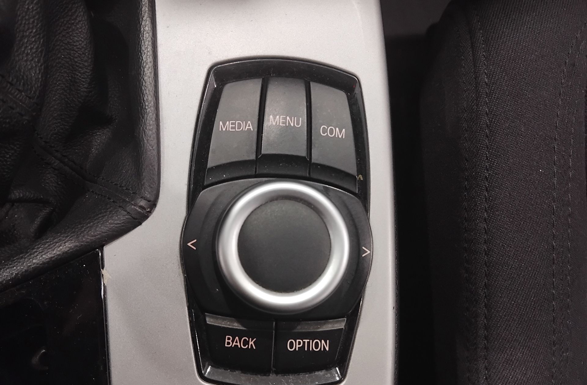 BMW X3 sDrive18d - foto 28