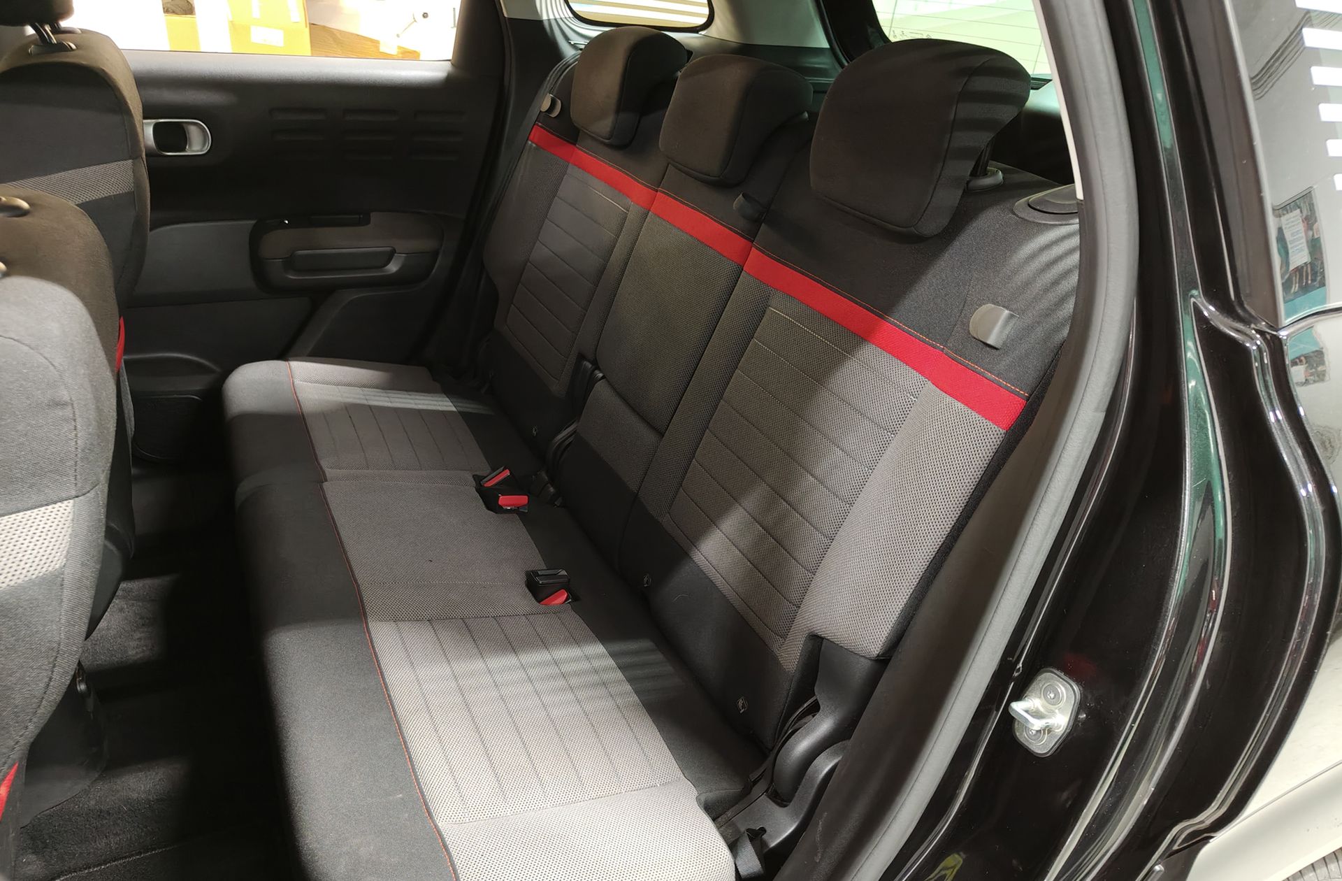 Citroën C3 Aircross PureTech 130 Shine - foto 12