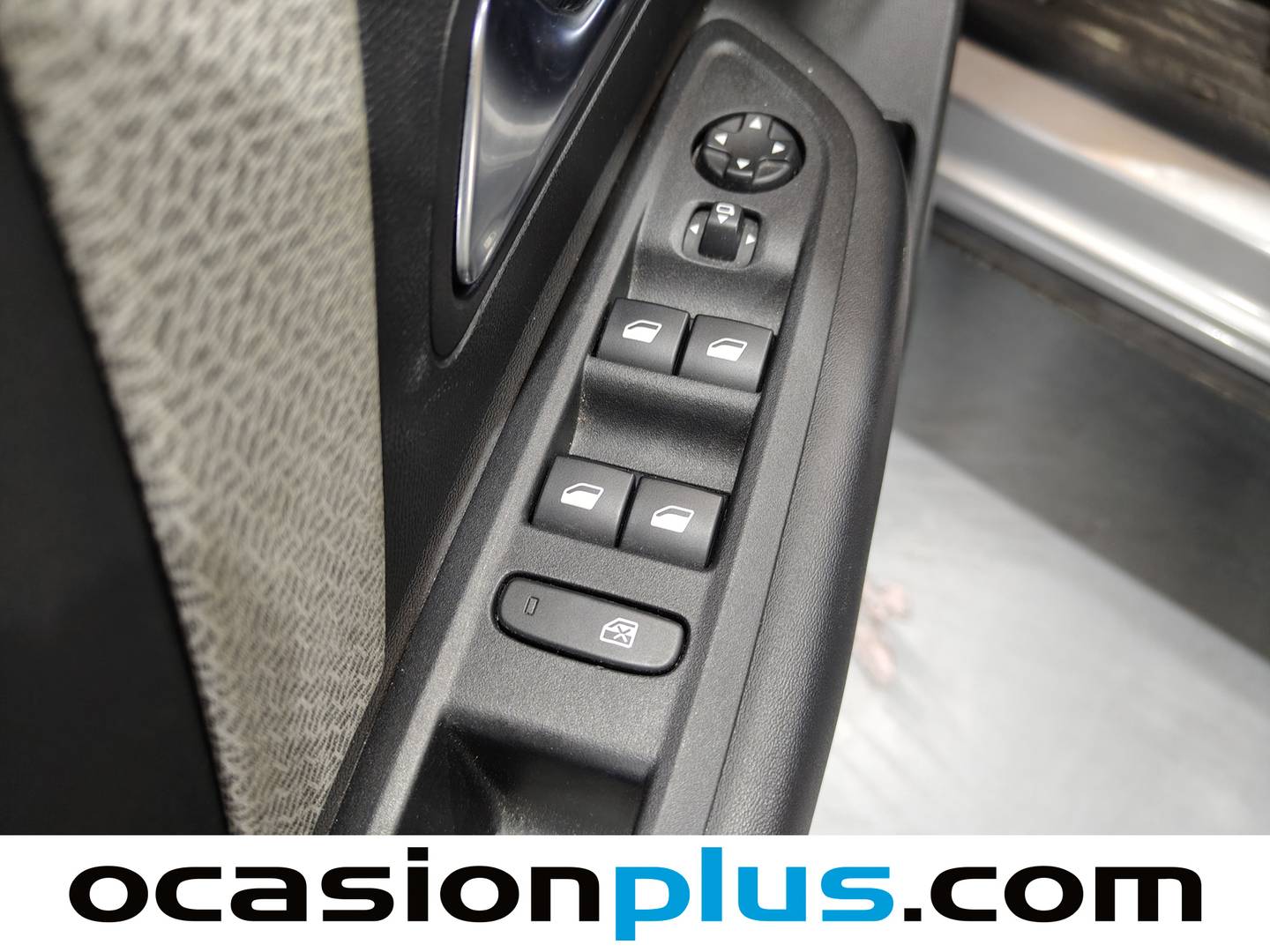 Foto Citroën C4 Citroen C4 PureTech 130 S&S Shine (130 CV)