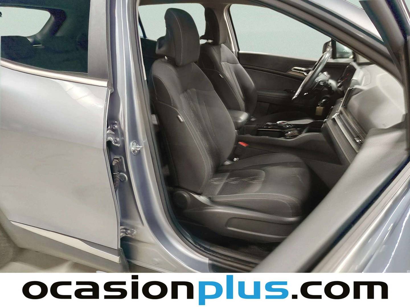 Foto KIA Sportage Kia Sportage 1.6 T-GDi HEV Drive 4x2 (215 CV)