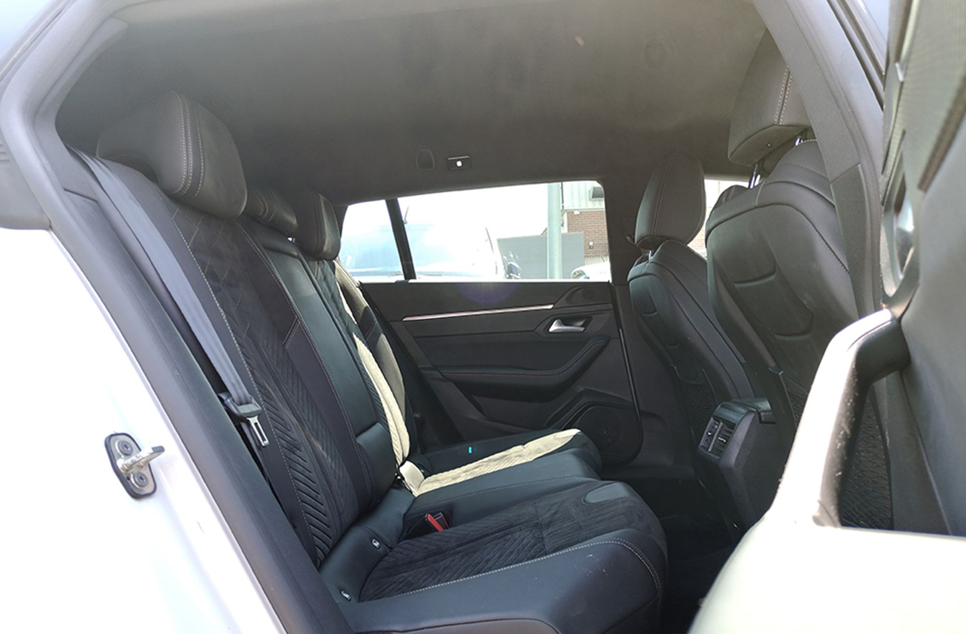 Peugeot 508 SW BlueHDi 130 GT EAT8 - foto 20