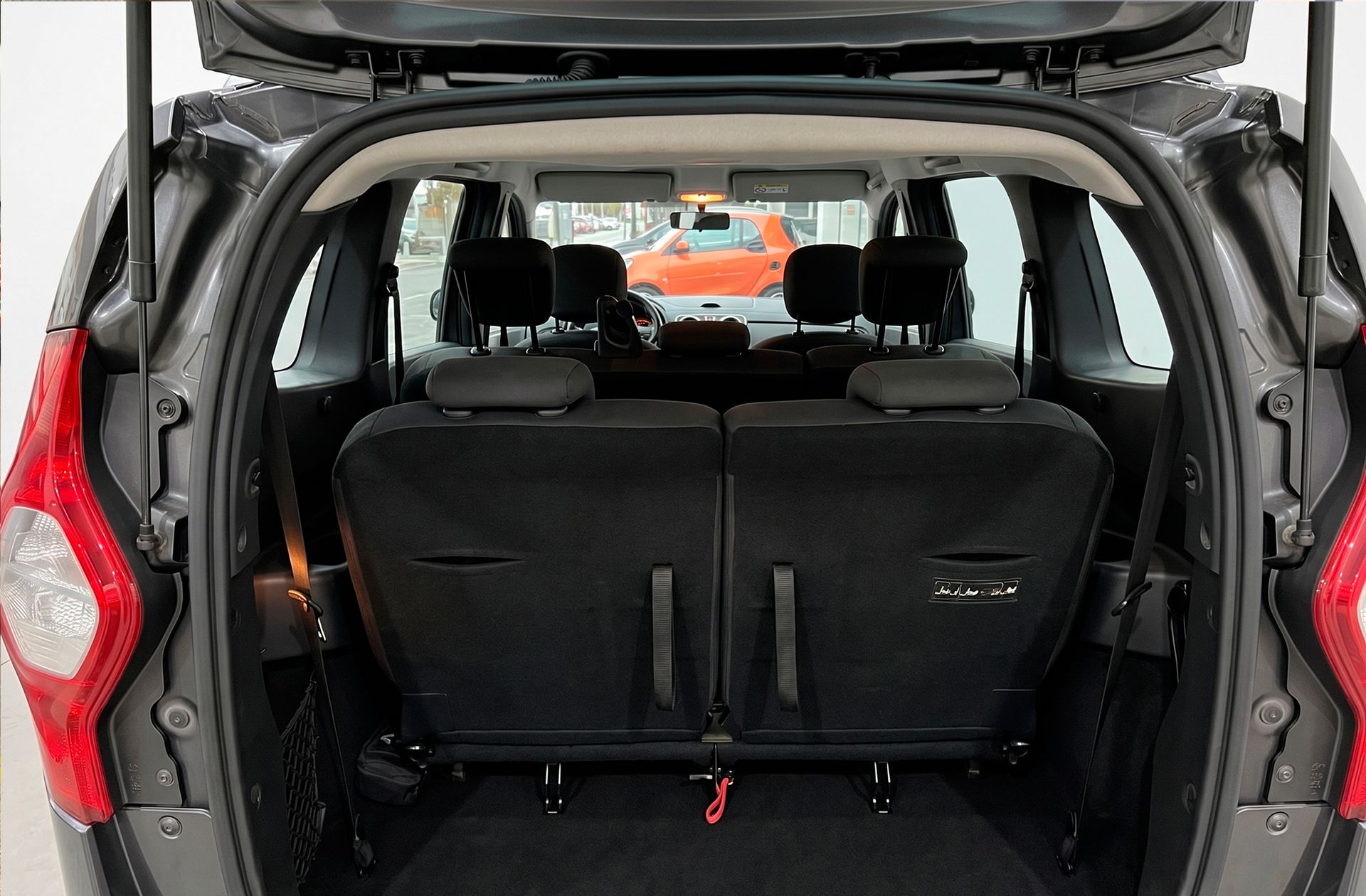 Dacia Lodgy Laureate TCe 7 plazas - foto 15