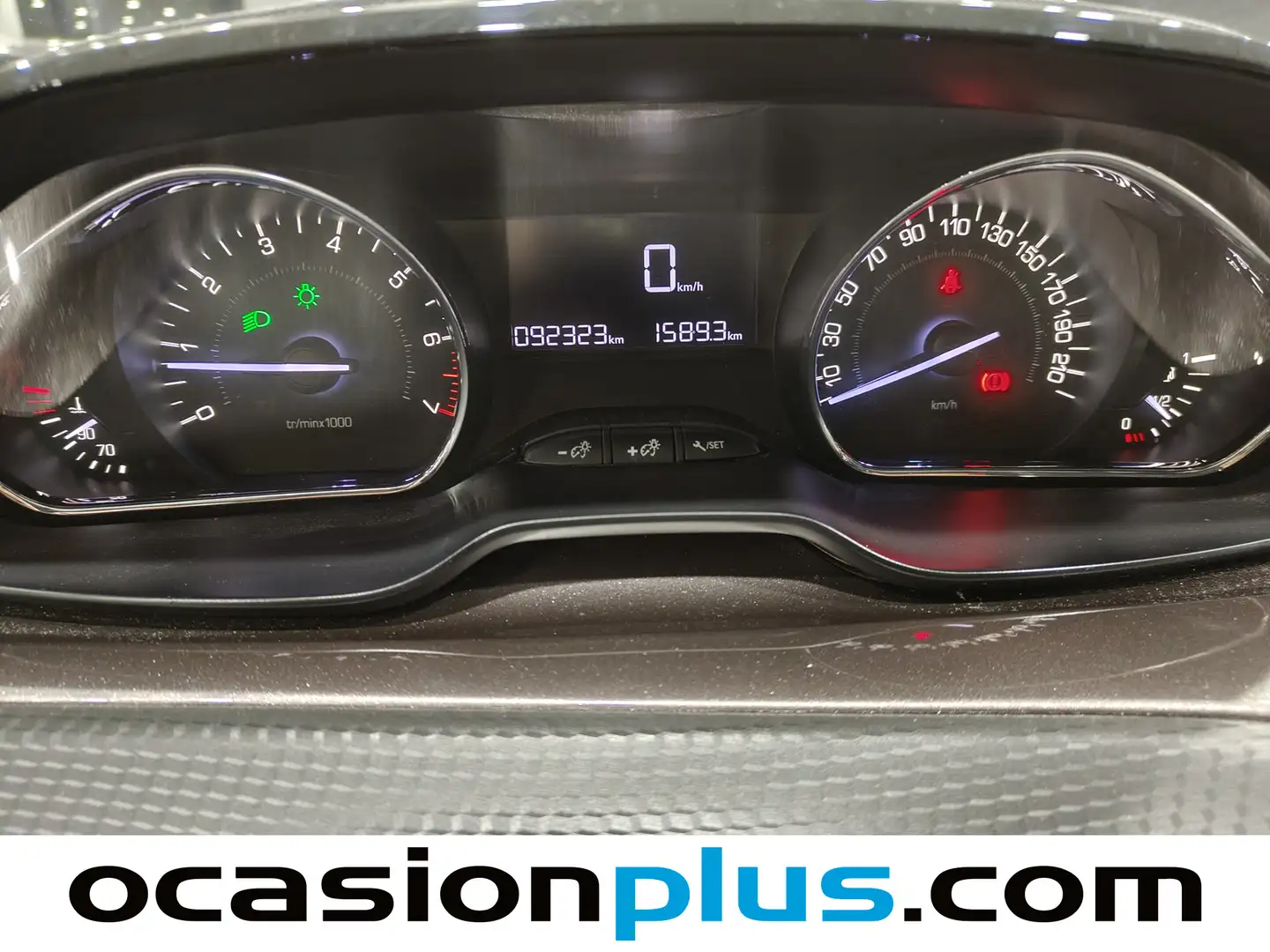 Foto Peugeot 2008 Peugeot 2008 VTI 82 Active  (82 CV)