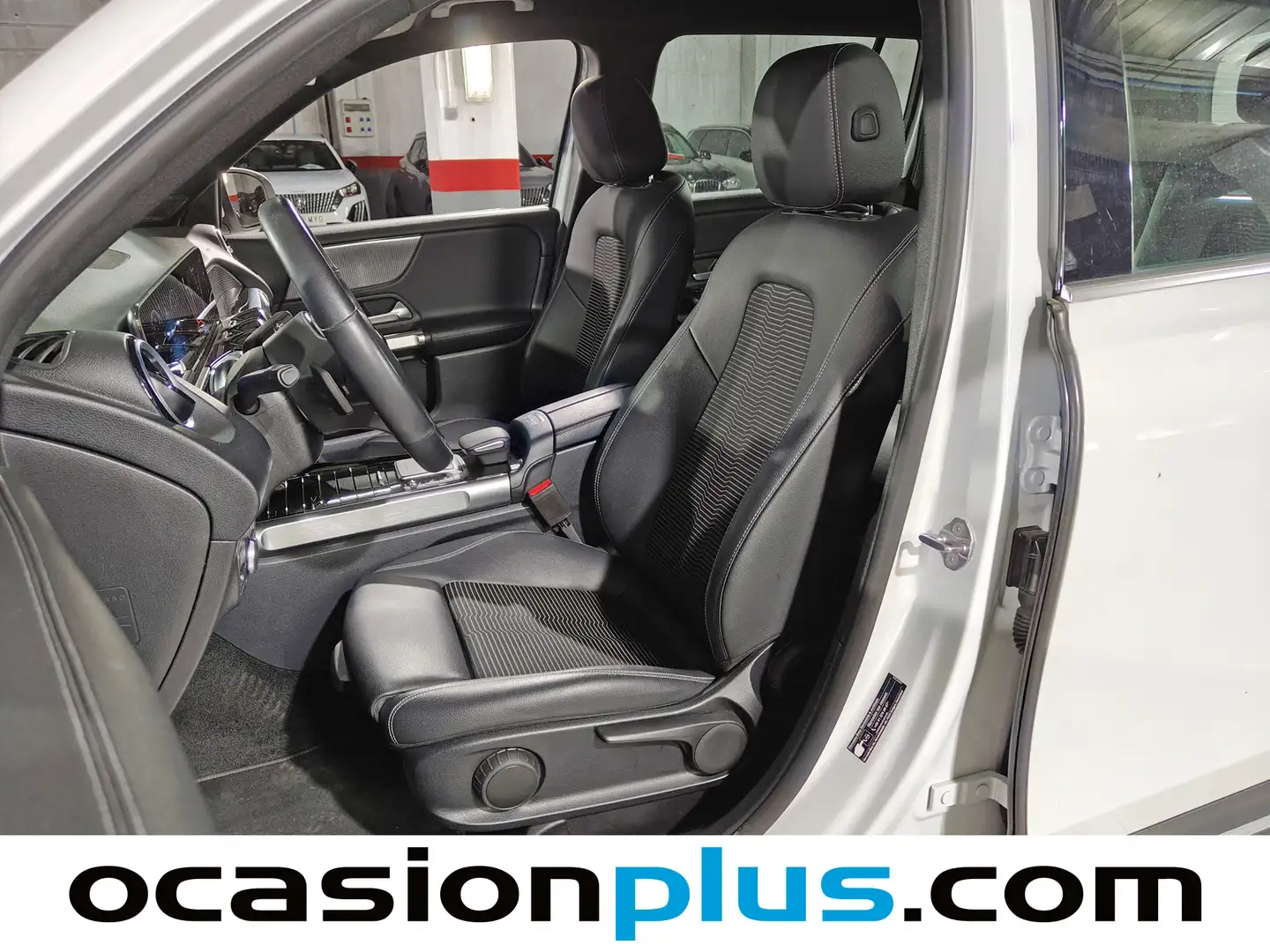 Foto Mercedes GLB Mercedes-Benz GLB GLB 220 D 4MATIC (190 CV)