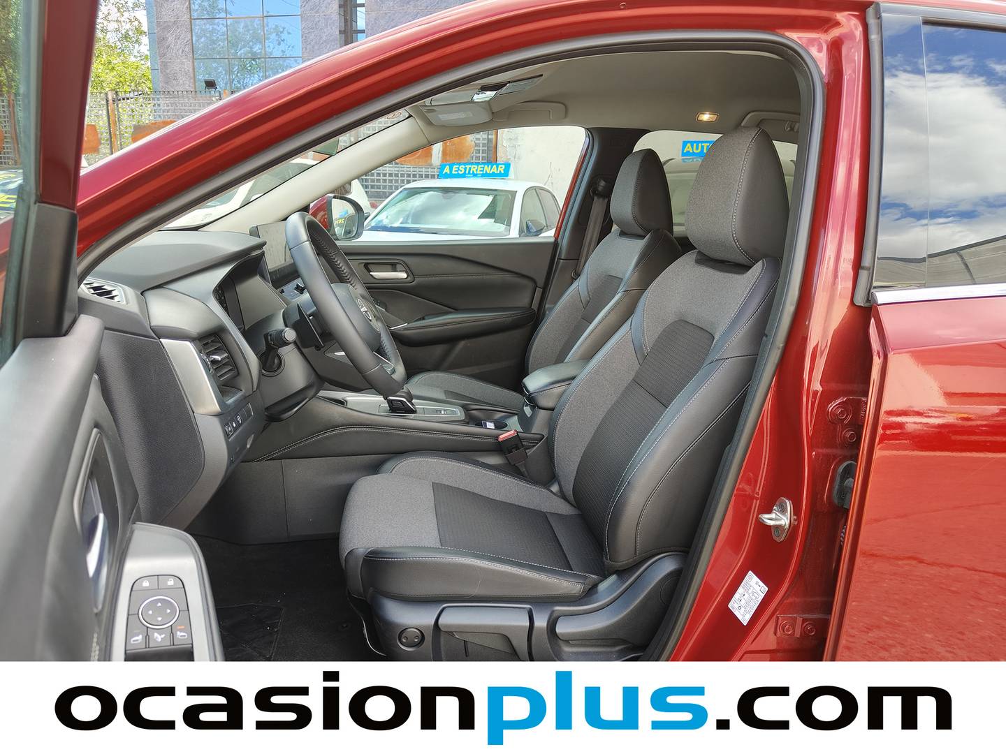 Foto asientos delanteros Nissan QASHQAI Nissan Qashqai DIG-T 160 N-Connecta 4x2 CVT (158 CV)