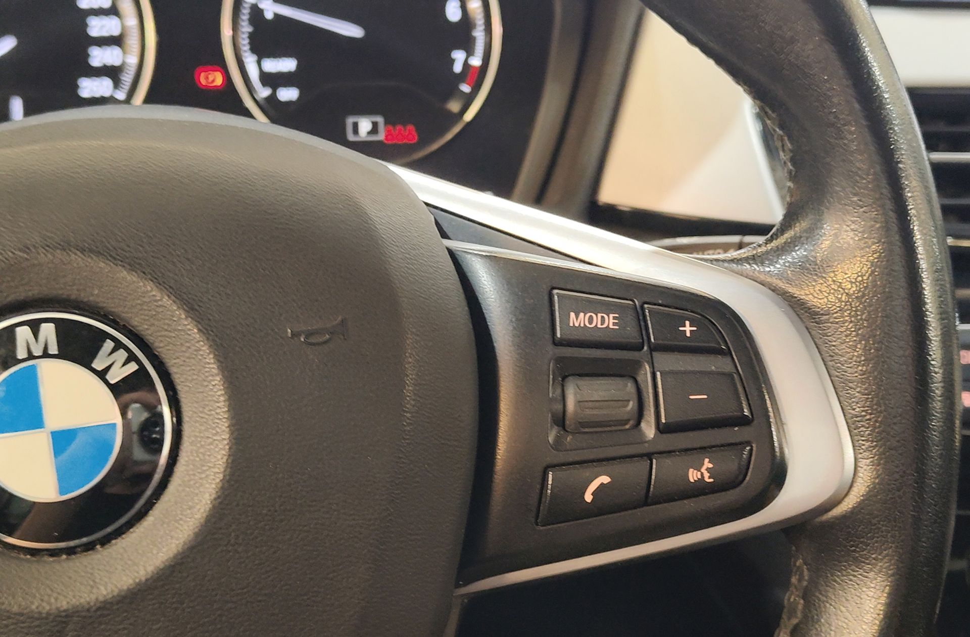 BMW X1 sDrive18i - foto 30