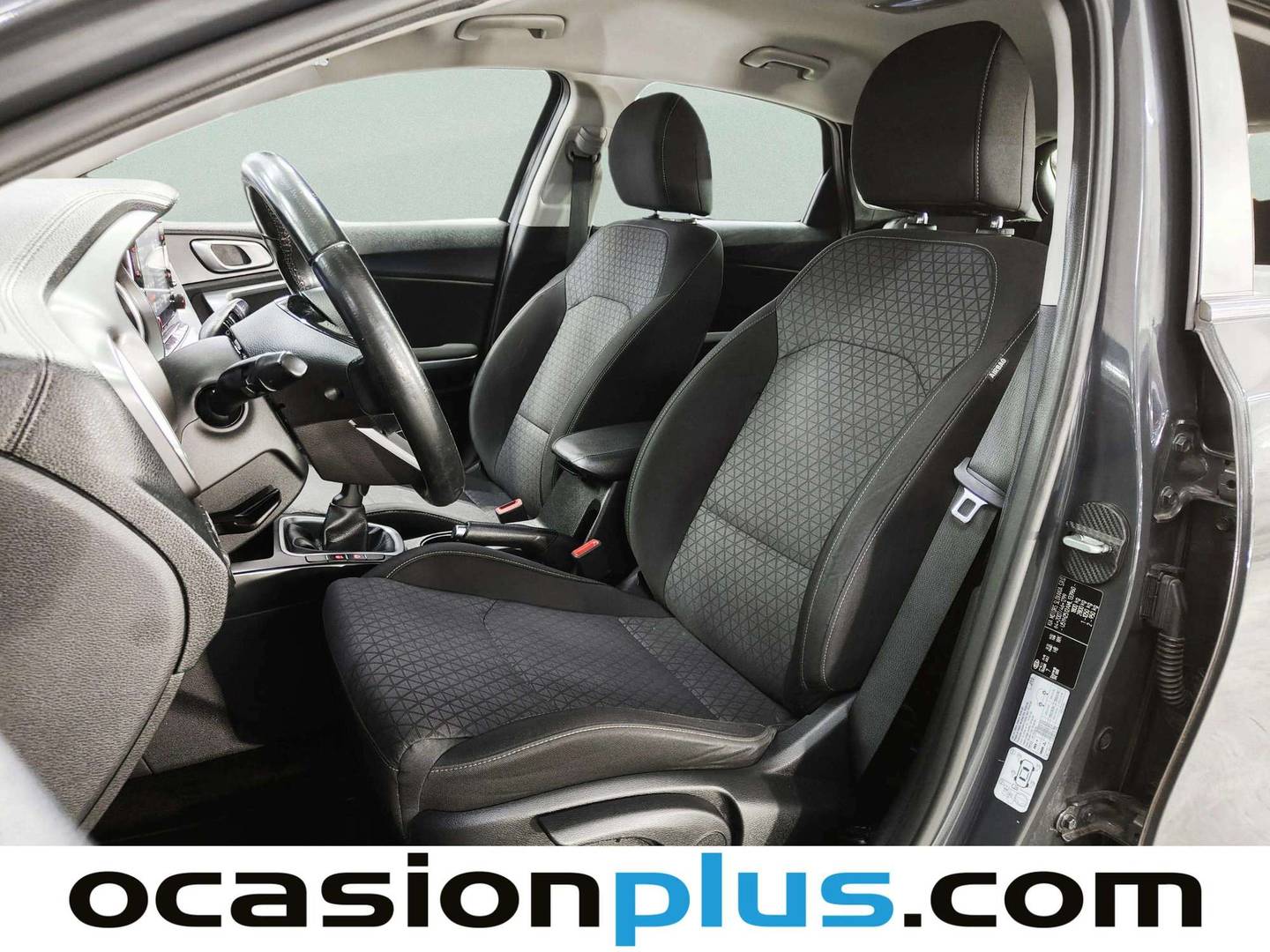 Foto asientos delanteros KIA Ceed KIA Ceed 1.0 T-GDi Drive  (120 CV)