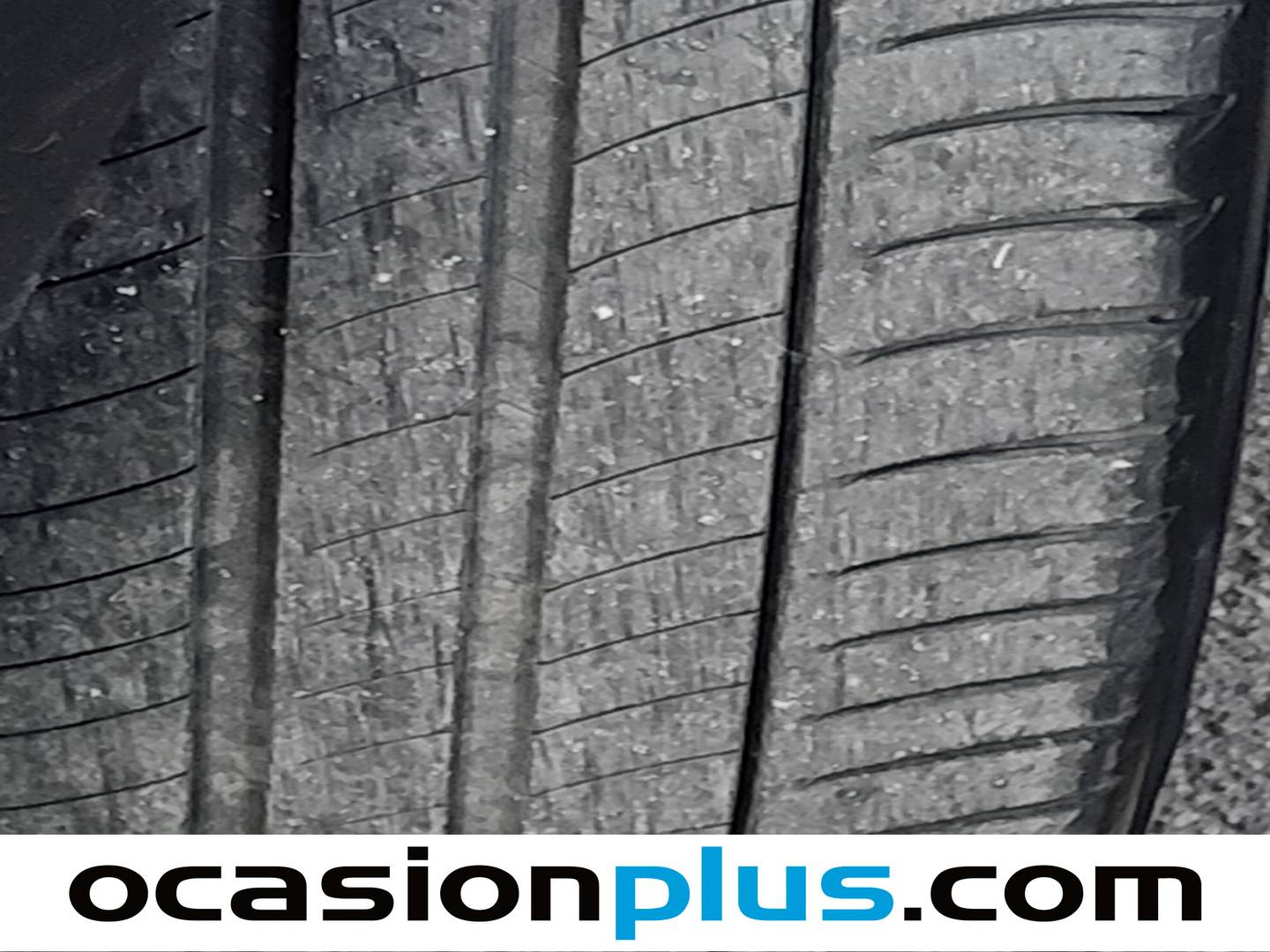 Foto Nissan QASHQAI Nissan Qashqai DIG-T 140 N-Connecta 4x2 (140 CV)