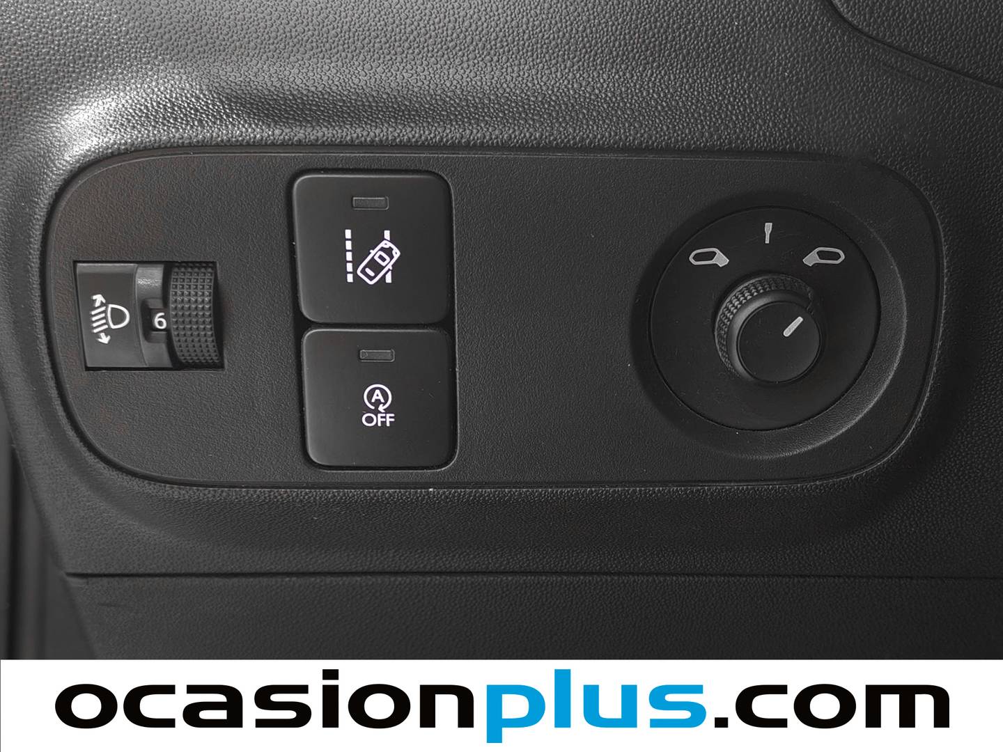 Extras y acabados del Citroën C3 Citroën C3 BlueHDi 100 S&S Feel (99 CV)