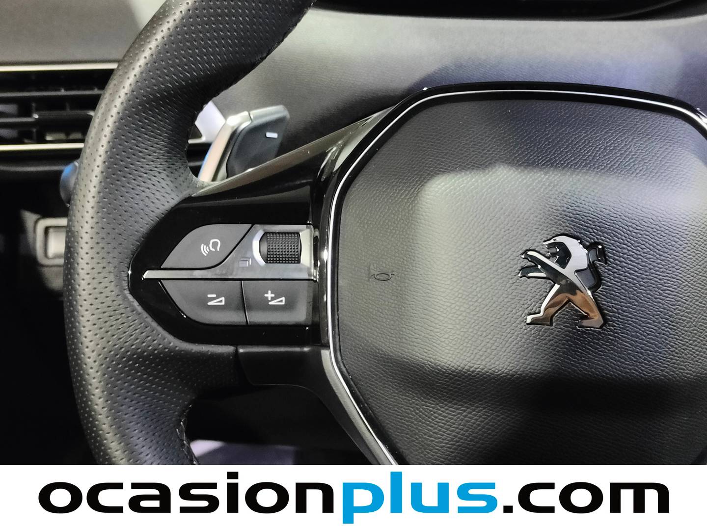 Foto Peugeot 3008 Peugeot 3008 PureTech 130 S&S GT Line EAT8 (130 CV)