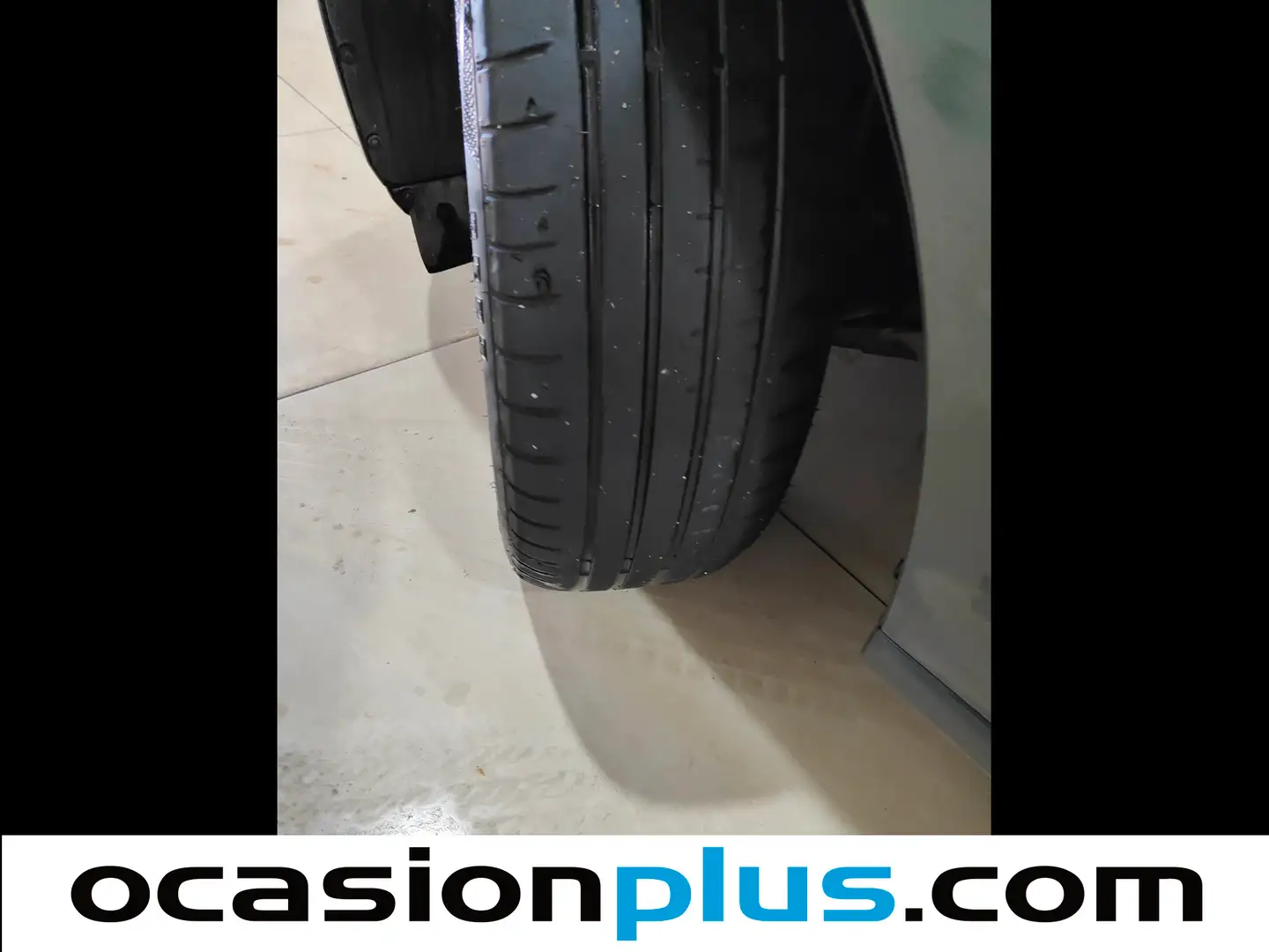 Foto Ford S-MAX Ford S-Max 2.0 TDCI Titanium (180 CV) 7 Plazas