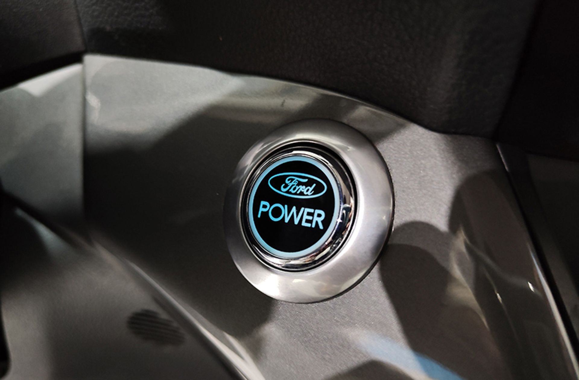 Ford C-Max 1.0 EcoBoost Titanium - foto 22