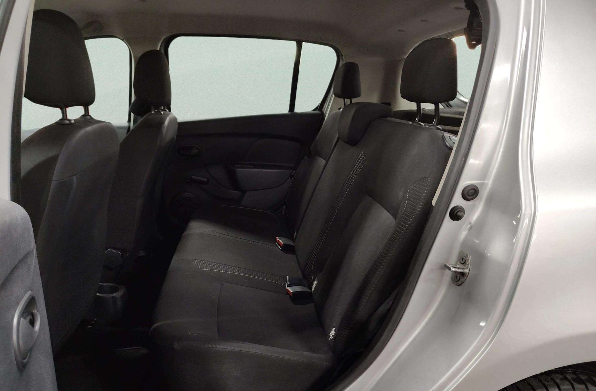 Dacia Sandero Ambiance dCi - foto 10