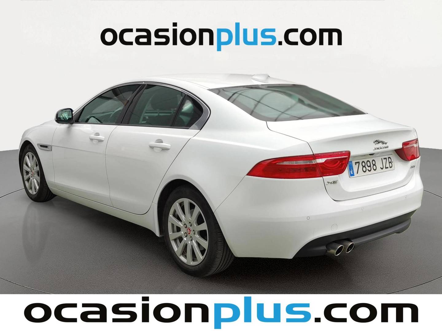 Foto trasera Jaguar XE Jaguar XE 2.0 Diesel XE-Pure RWD (180 CV) izquierda