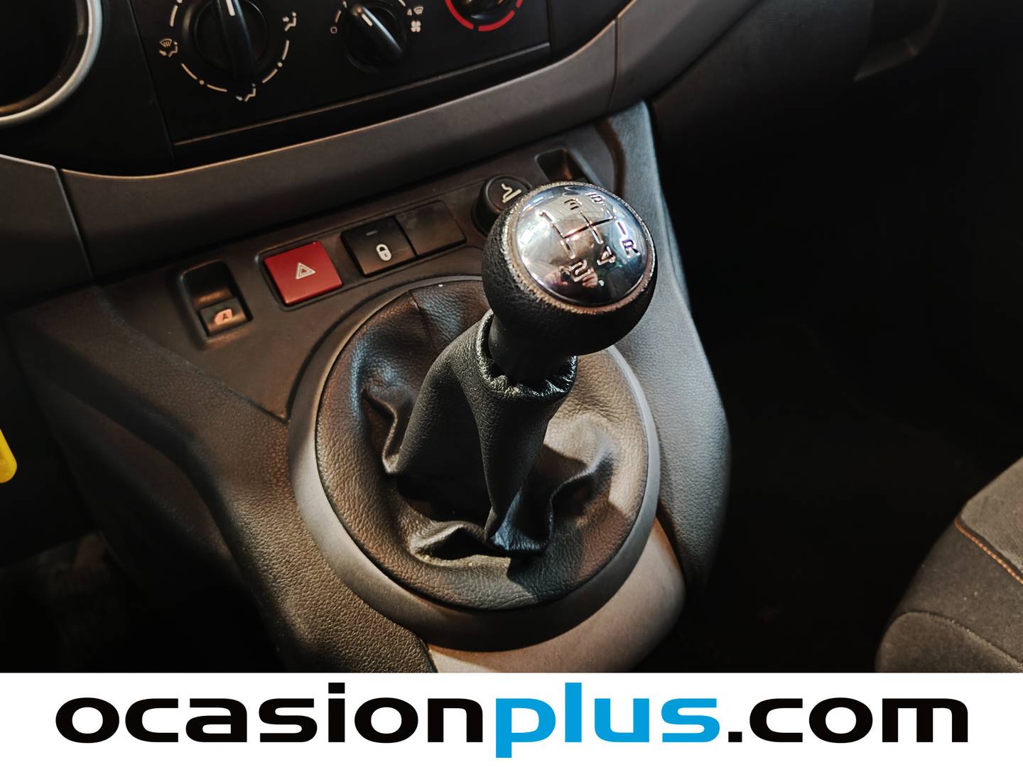 Foto Peugeot Partner Peugeot Partner Tepee BlueHDi 100 Active (100 CV)