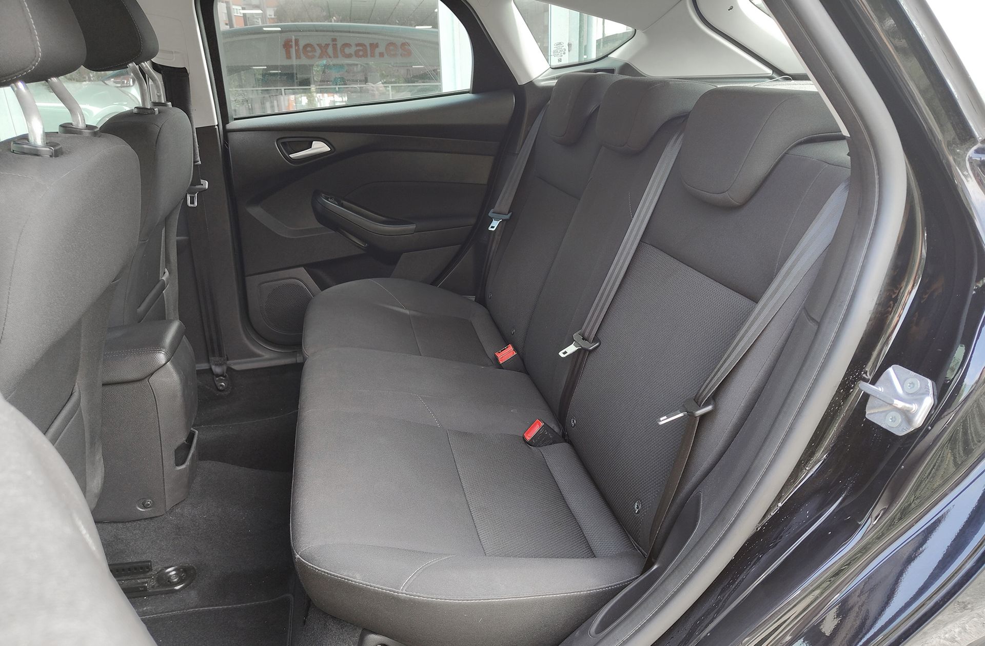 Ford Focus 1.0 EcoBoost Trend+ - foto 12