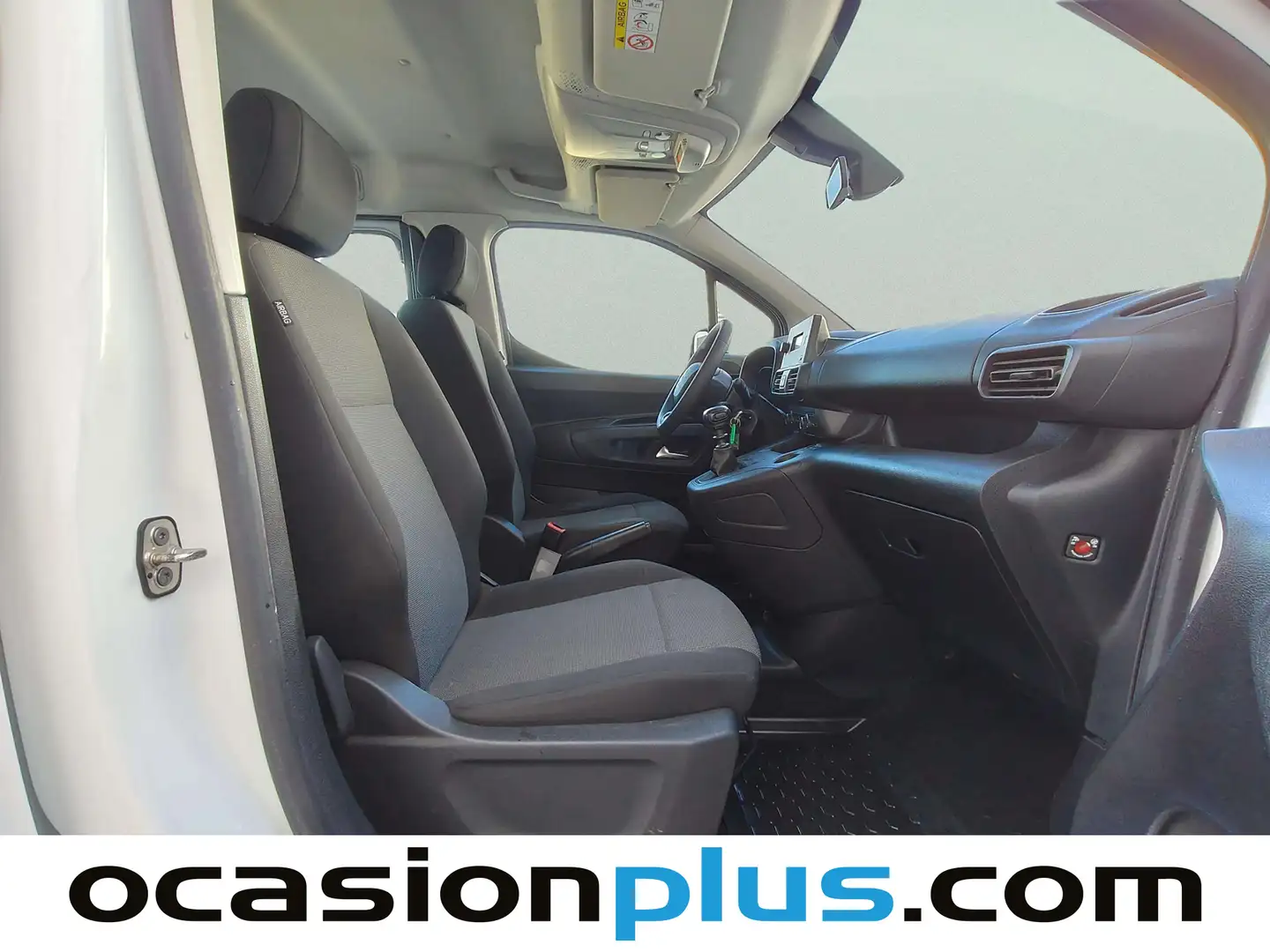 Foto Citroën Berlingo Citroen Berlingo BlueHDi 100 Talla M Live Pack (102 CV)