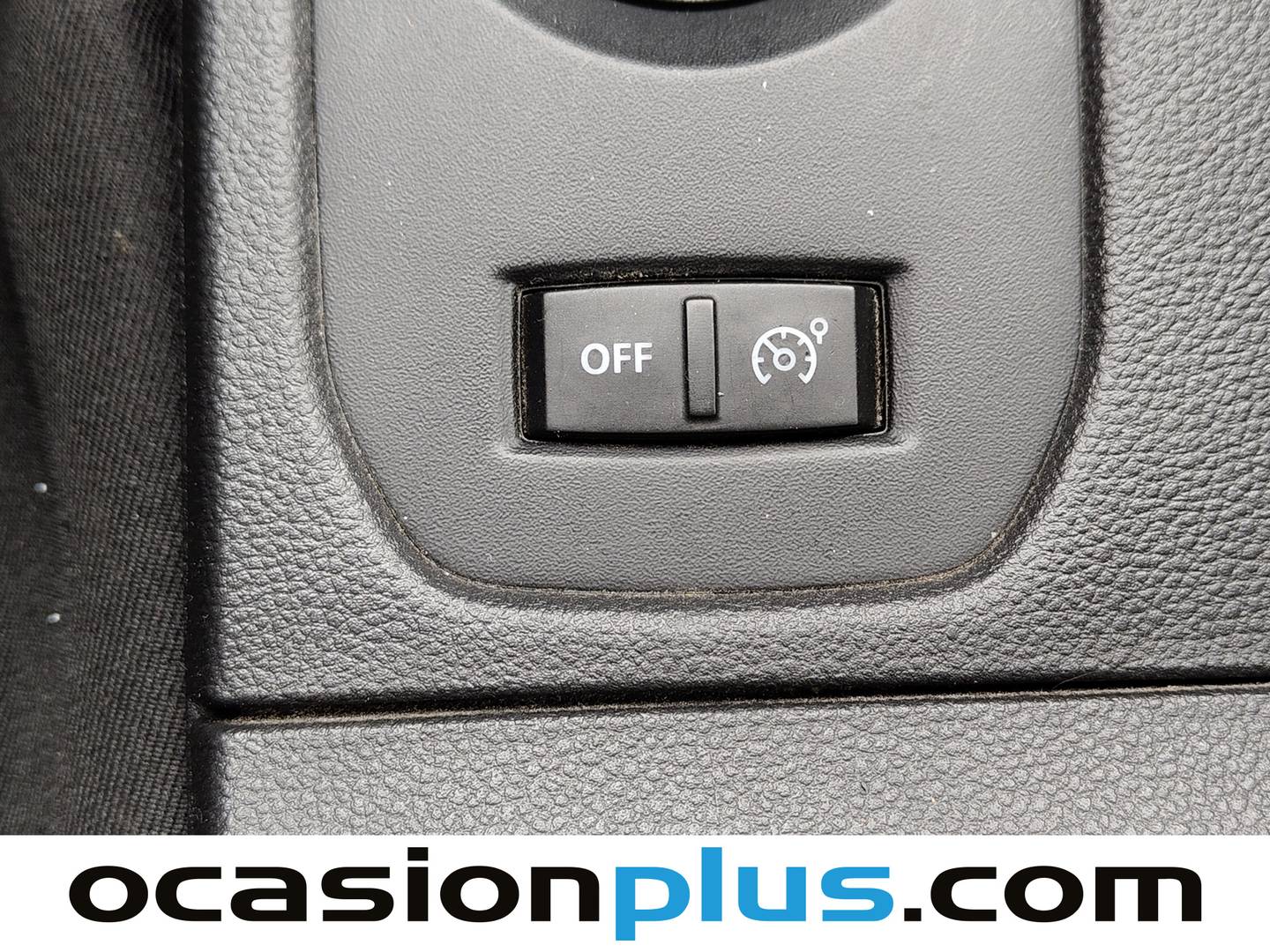 Extras y acabados del Dacia Duster Dacia Duster Essential Blue dCi (115 CV) 4X2