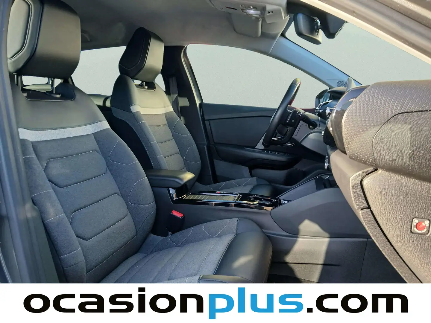 Foto Citroën C4 Citroen C4 BlueHDi 130 S&S Feel Pack EAT8 (130 CV)