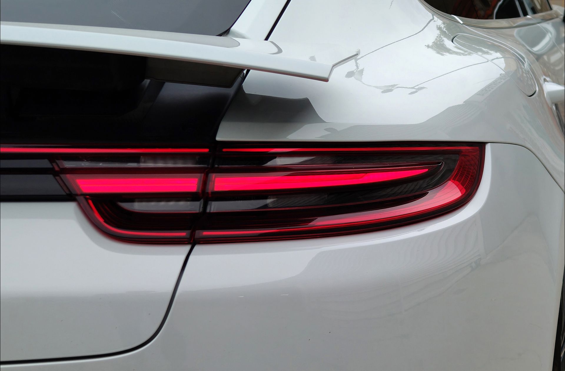Porsche Panamera Turbo - foto 28