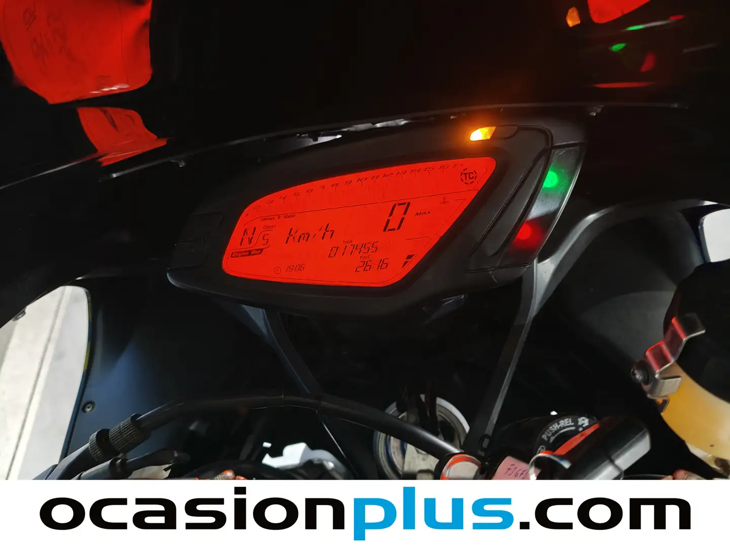 Foto MV Agusta F3 675 94 Kw (128 Cv) MV Agusta F3 675 94 Kw (128 Cv) F3 675 (128 Cv)