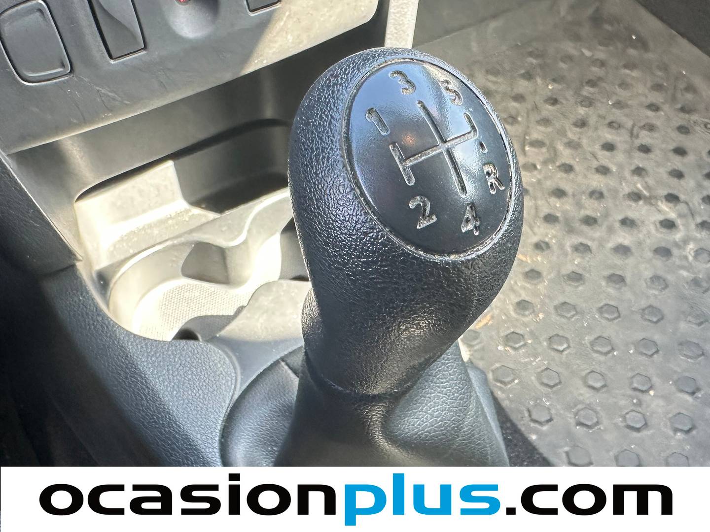 Dacia Sandero Dacia Sandero Essential 1.0  (73 CV) de segunda mano