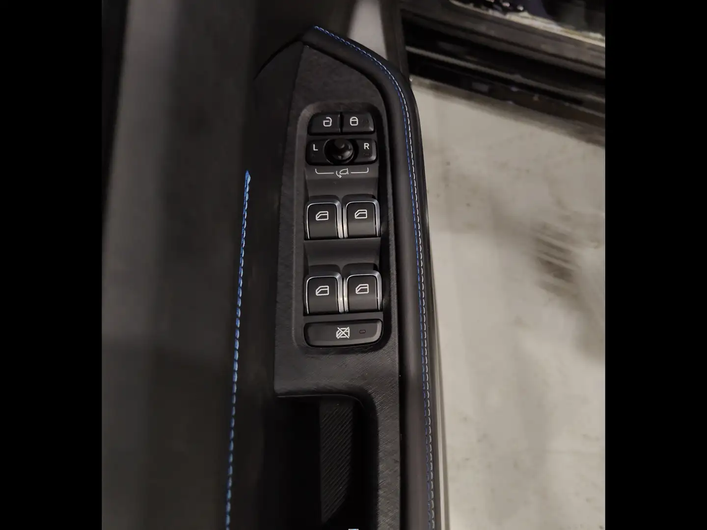 Foto Lynk & Co 01 Lynk & Co 01 1.5 PHEV 6.6kW (261 CV)