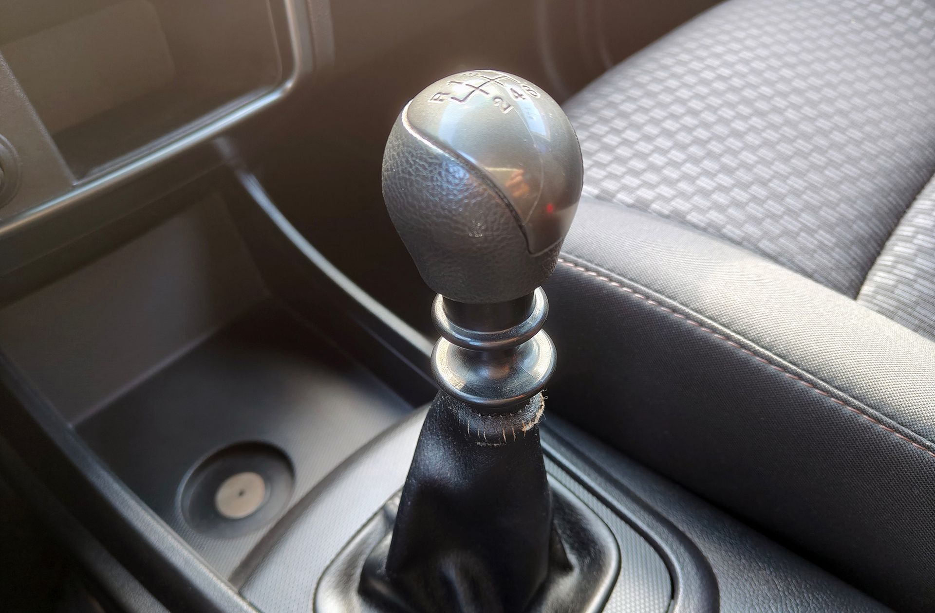 SsangYong Korando D22T Line 4x2 - foto 5
