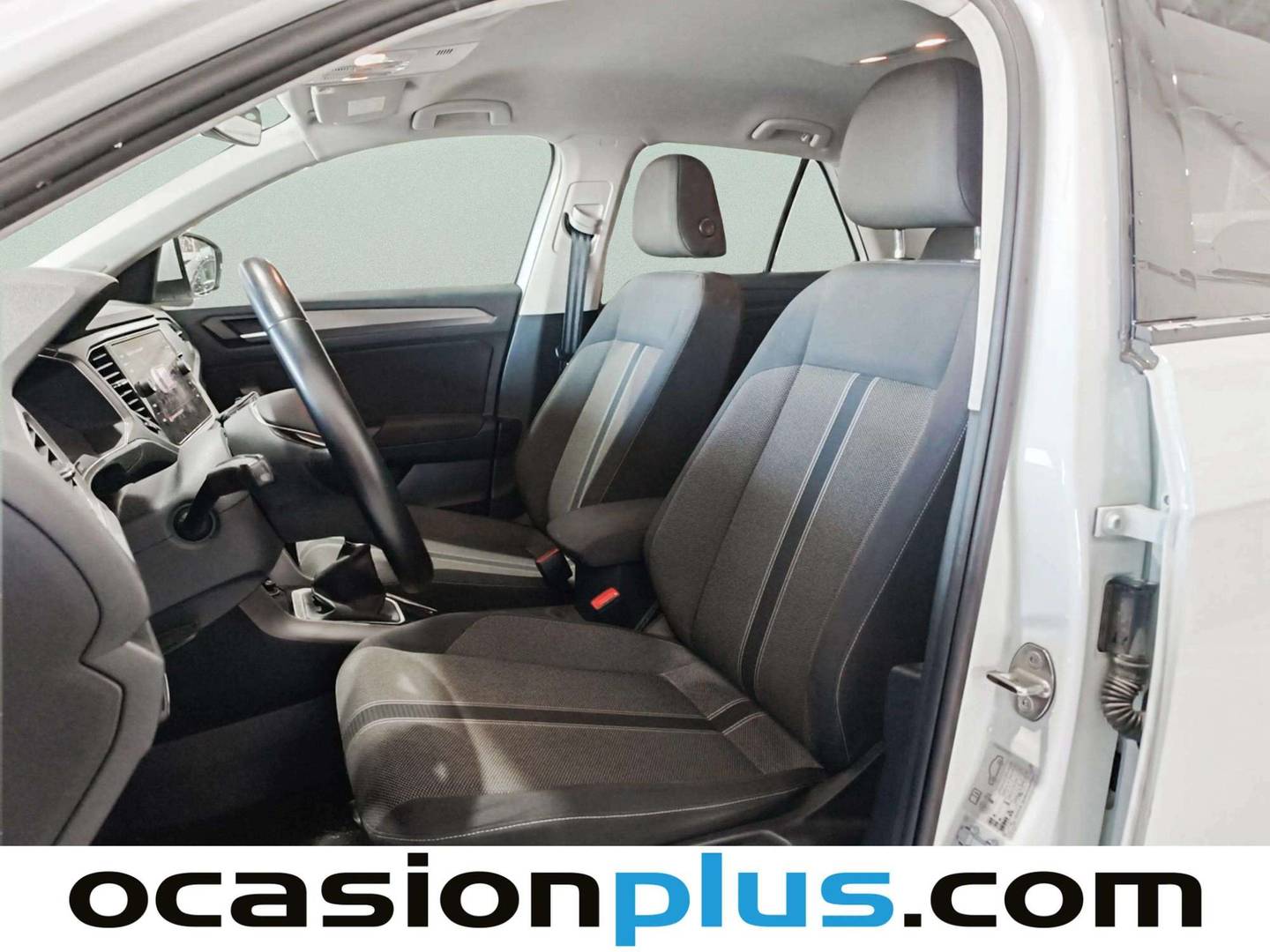 Foto asientos delanteros Volkswagen T-Roc Volkswagen T-Roc Advance R-Line 1.0 TSI (110 CV)