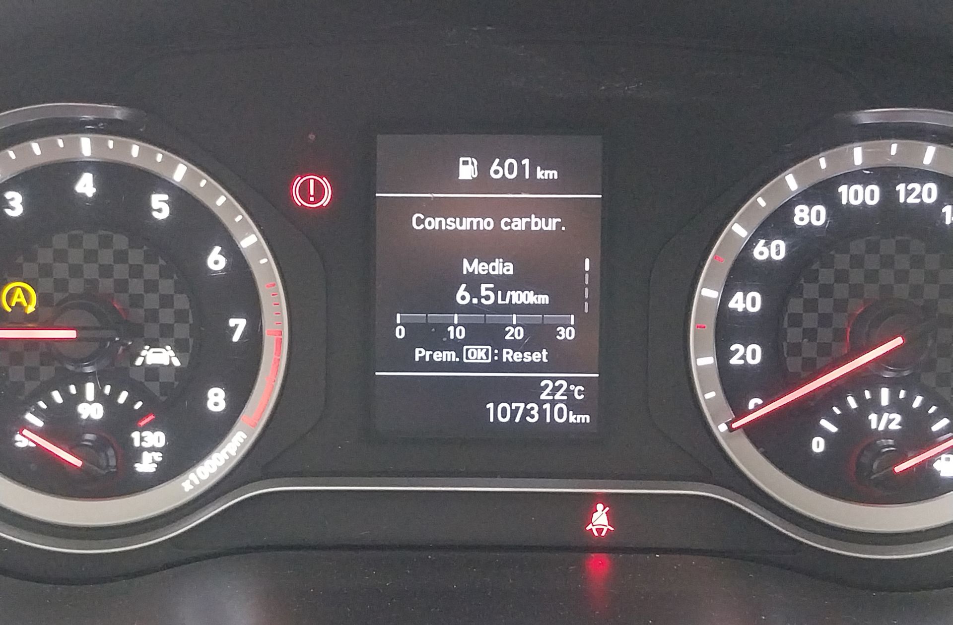 Hyundai i10 1.0 Essence - foto 7