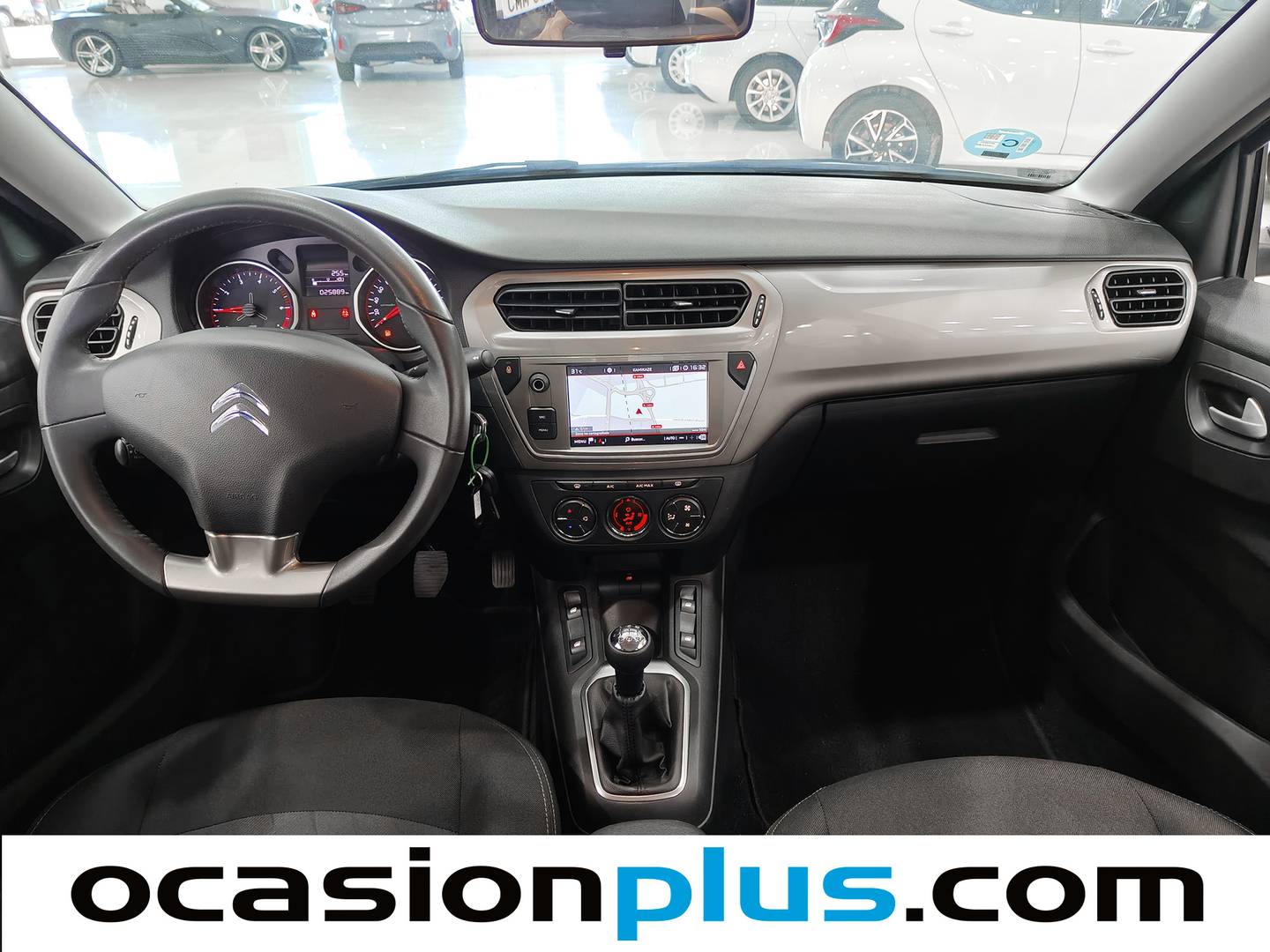 Foto Citroën C-Elysée Citroen C-Elysee PureTech 82 Shine (82 CV)