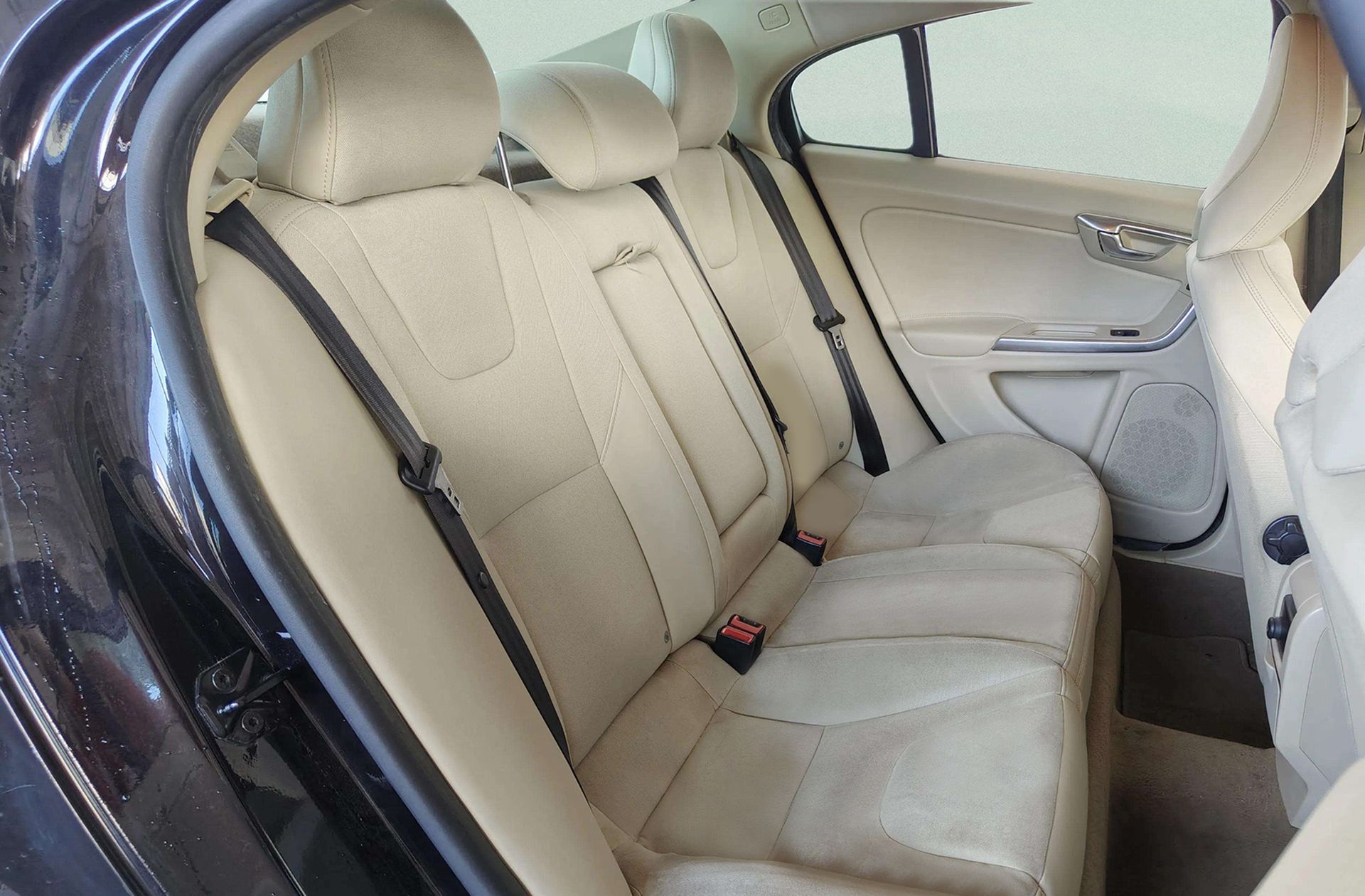Volvo S60 1.6 DRIVe Momentum - foto 13