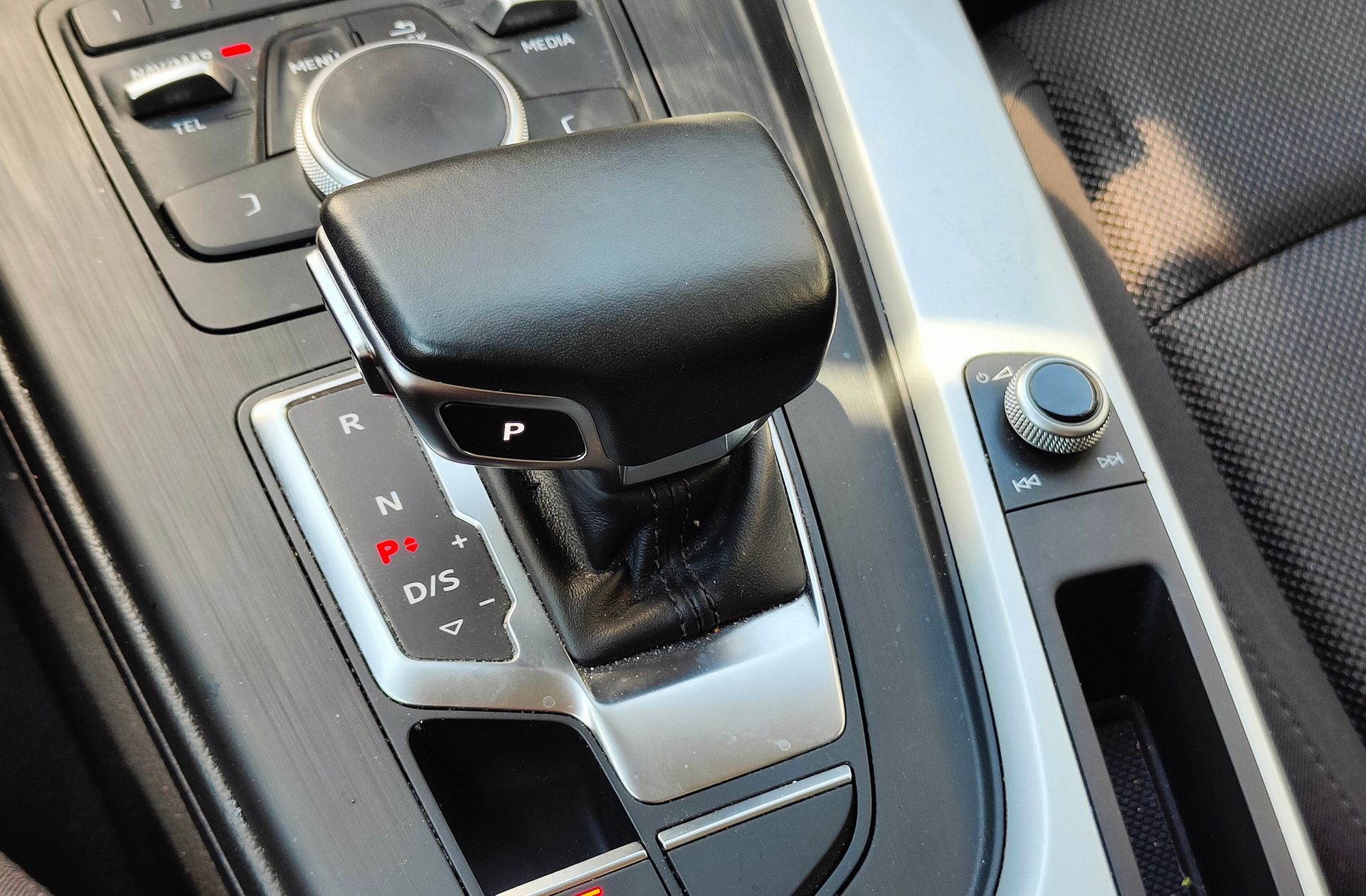 Audi A4 Advanced Edition 2.0 TDI S Tronic - foto 5