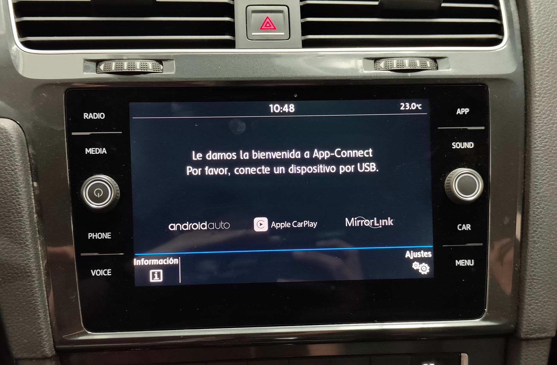 Volkswagen Golf Advance 1.4 TSI DSG - foto 7