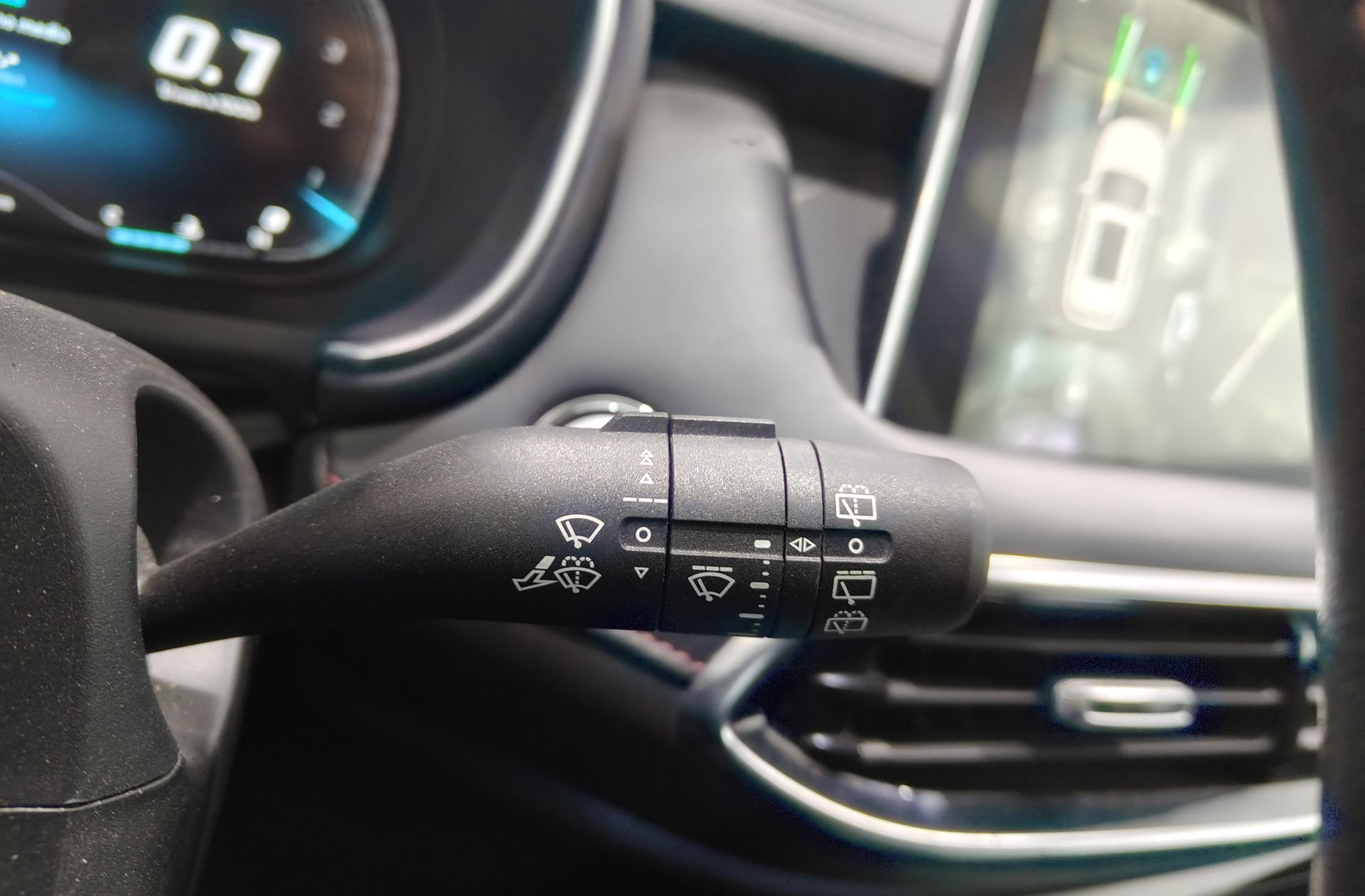 MG HS 1.5 Turbo GDI Luxury - foto 28