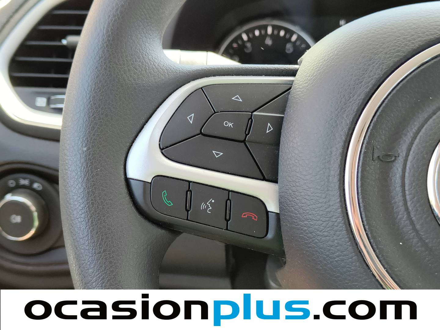 Extras y acabados del Jeep Renegade Jeep Renegade 1.6 E-TORQ Sport FWD E6 (110 CV)