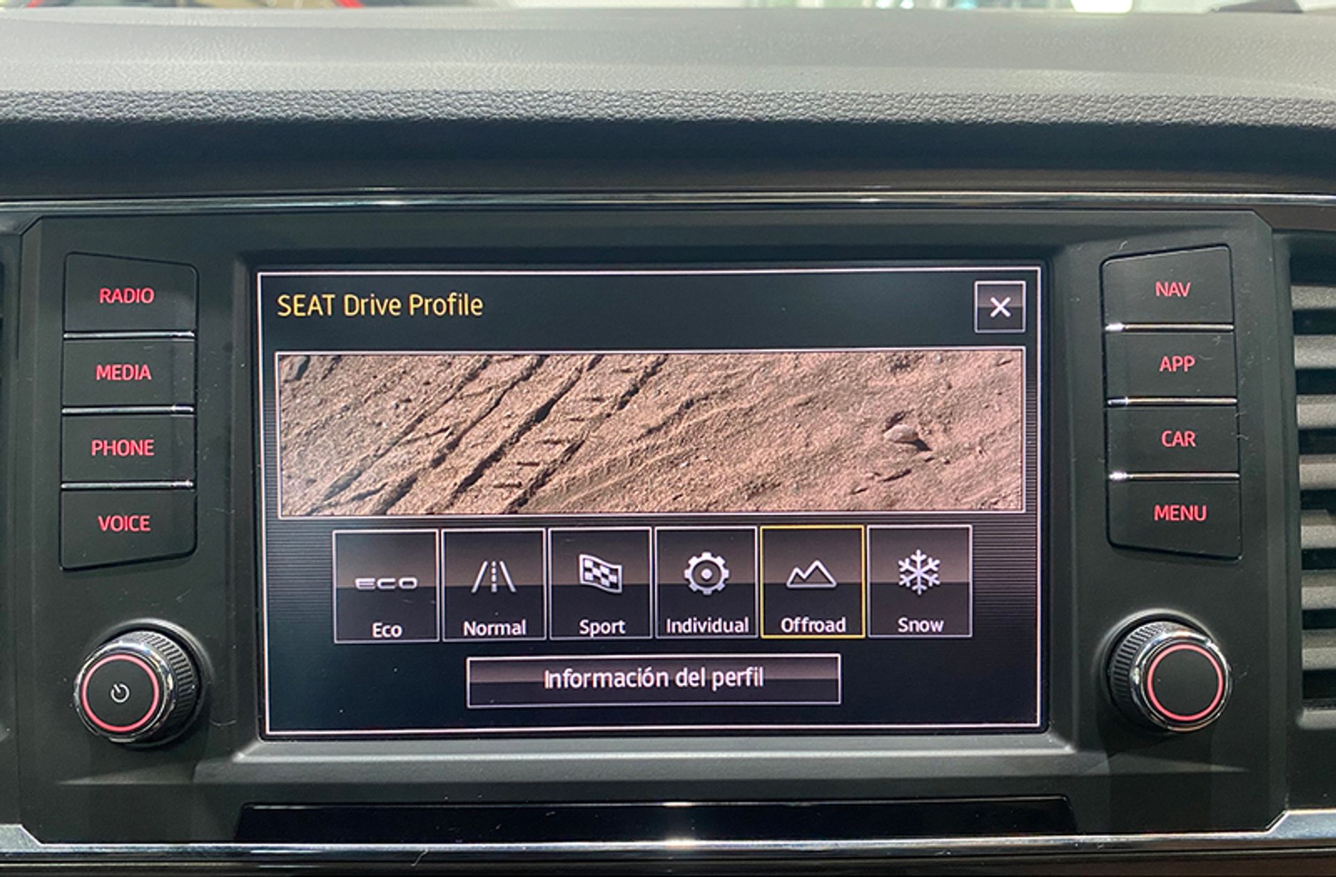SEAT Ateca 2.0 TDI Xcellence 4Drive DSG - foto 12