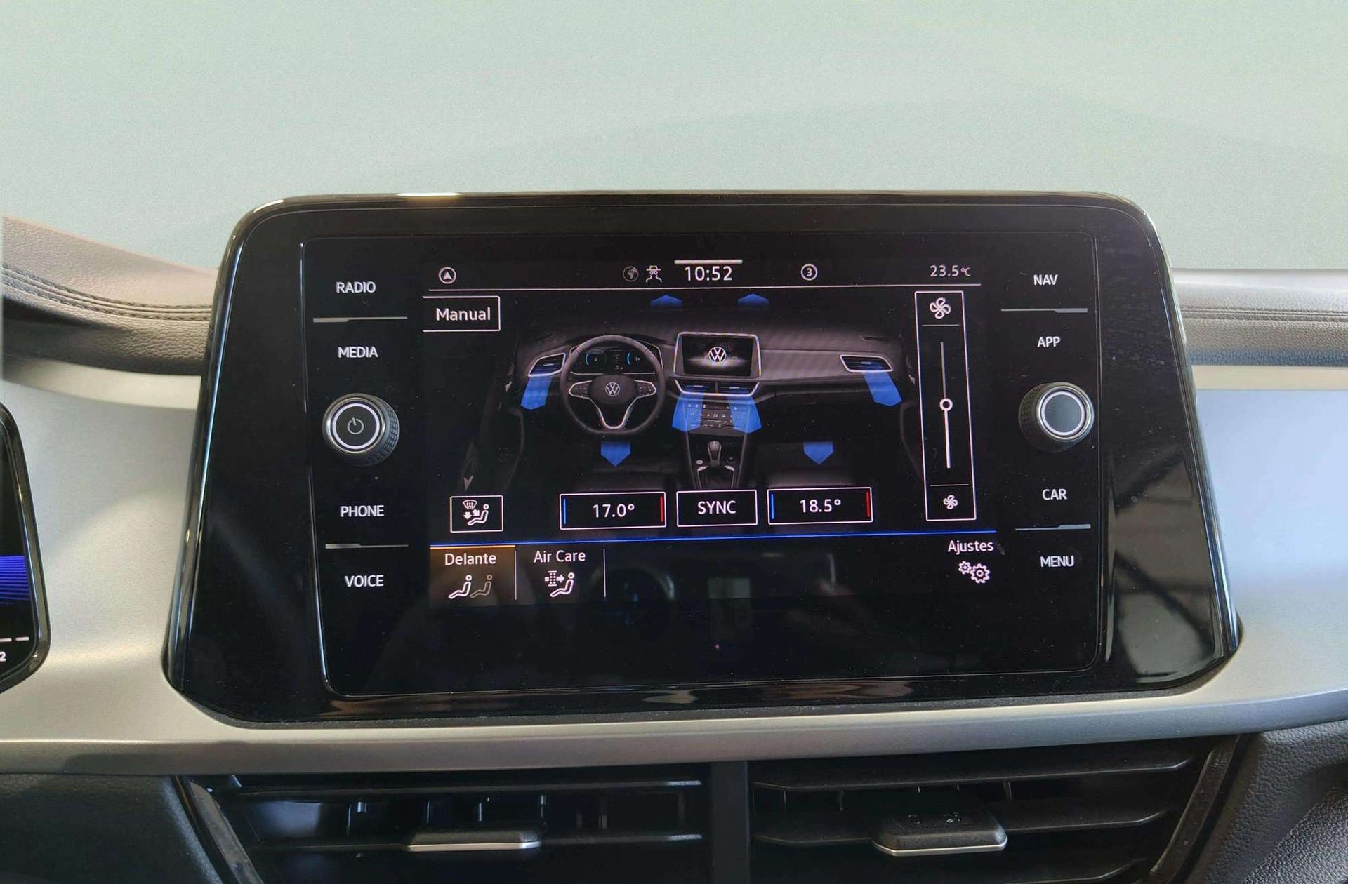 Volkswagen T-Roc Life 1.0 TSI - foto 30