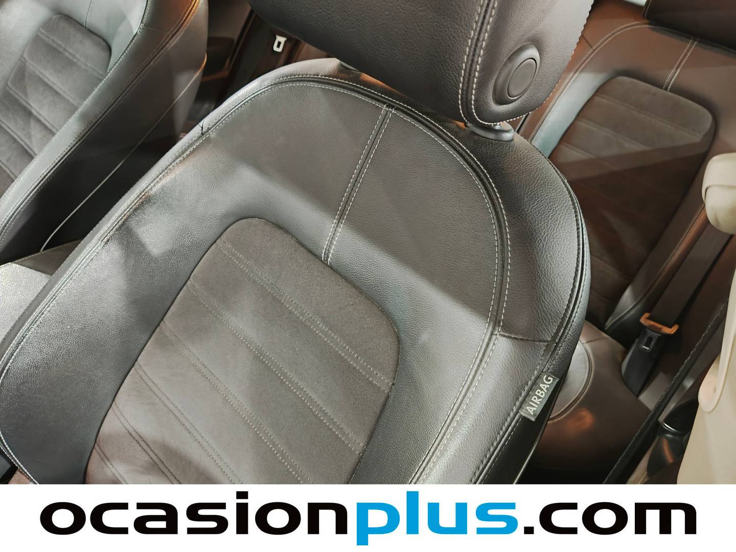 Extras del Volkswagen CC Volkswagen CC 2.0 TDI BMT (150 CV) DSG