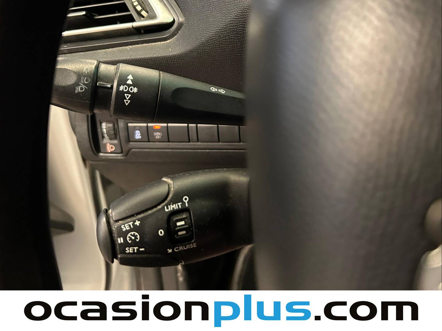 Foto Peugeot 308 Peugeot 308 1.6 BlueHDI Access (100 CV)