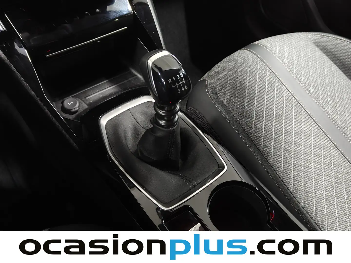 Foto Peugeot 208 Peugeot 208 PureTech 100 Allure (100 CV)