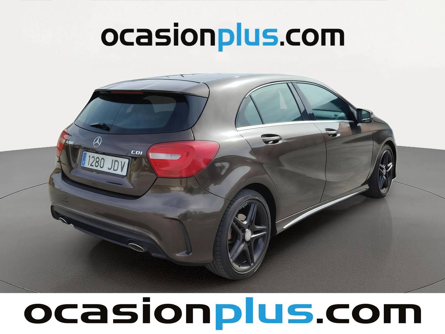 Foto trasera Mercedes Clase A Mercedes Clase A 180 CDI AMG Line (109 CV) derecha