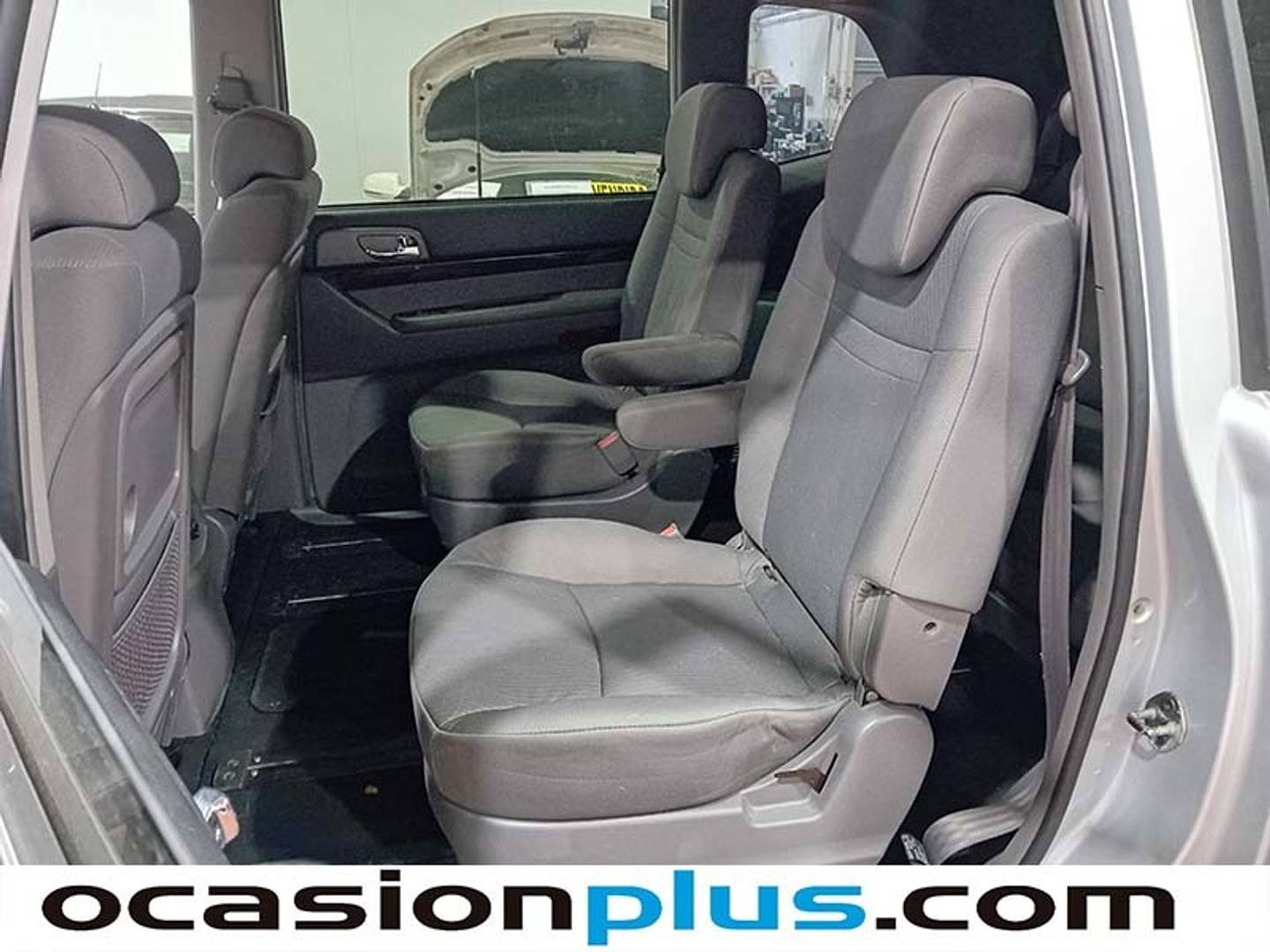 Foto SsangYong Rodius Ssangyong Rodius D22T Premium Auto 7 Plazas (178 CV)