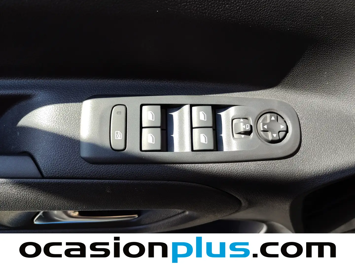 Foto Citroën ë-Berlingo Citroen ë-Berlingo Shine Talla M 50kWh (136 CV)