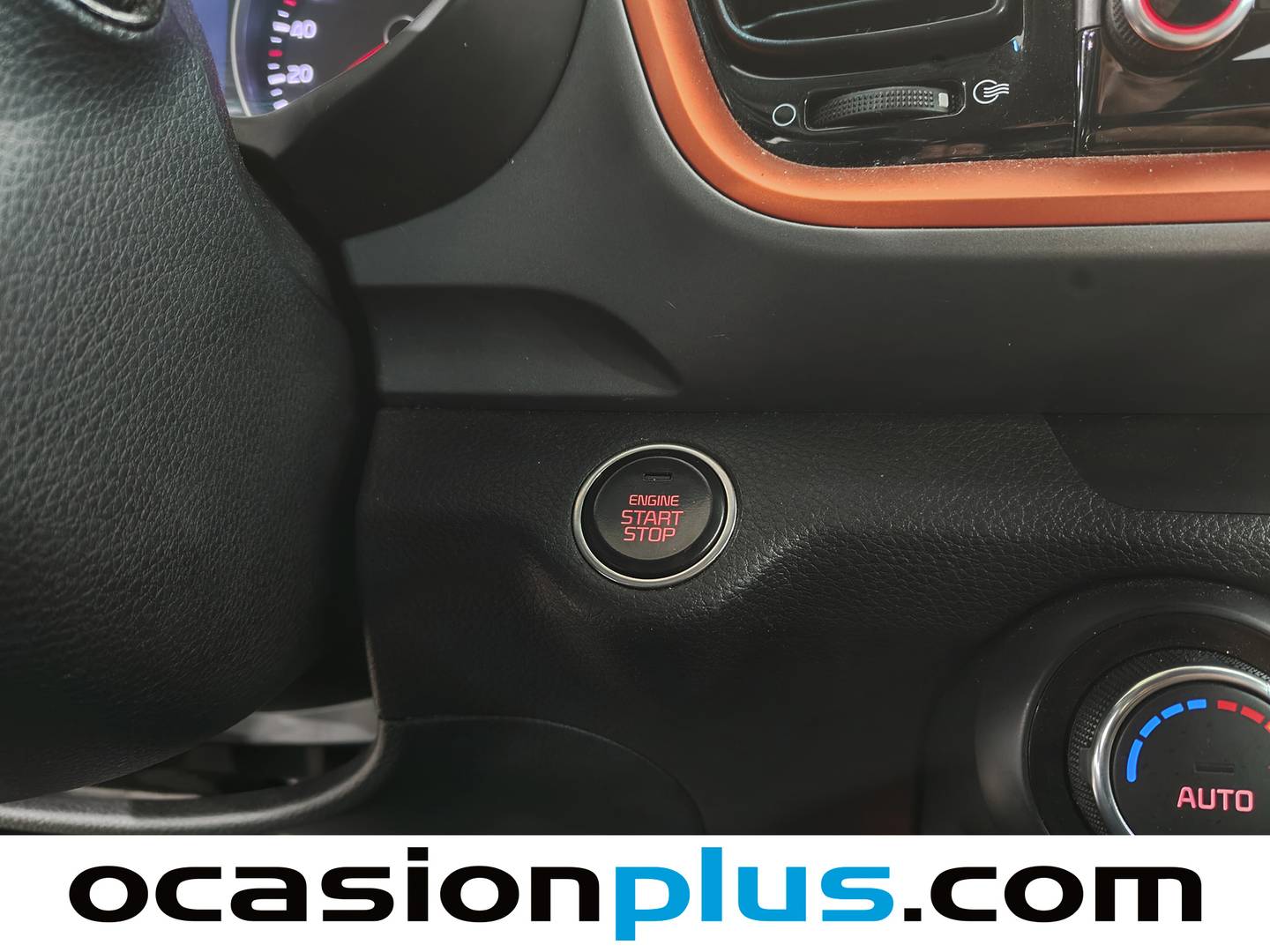 Foto KIA Stonic Kia Stonic 1.2 CVVT Eco-Dynamic Tech (84 CV)