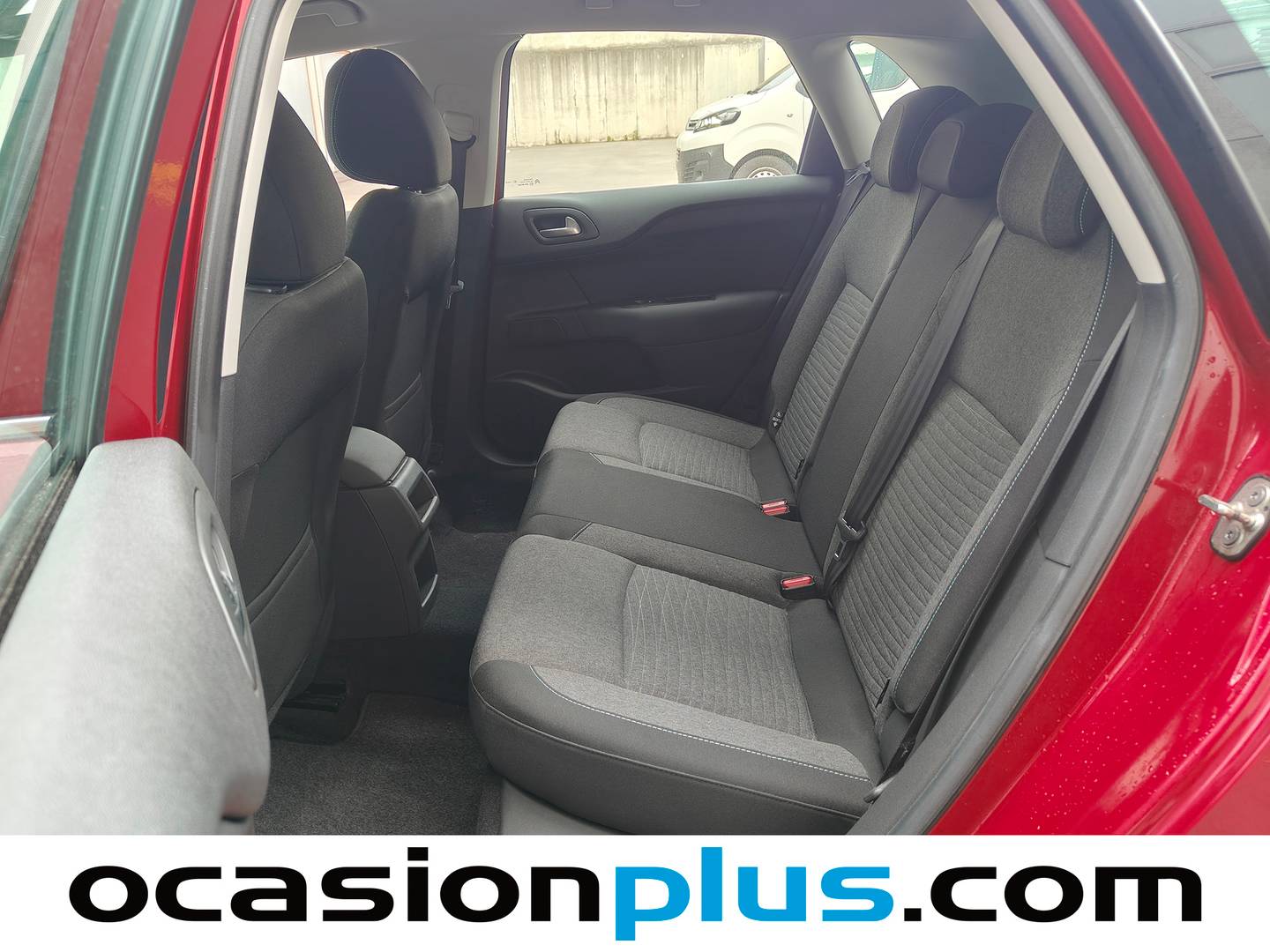Foto asientos traseros Citroën C4 Citroën C4 BlueHDi 120 S&S Feel Edition  (120 CV)