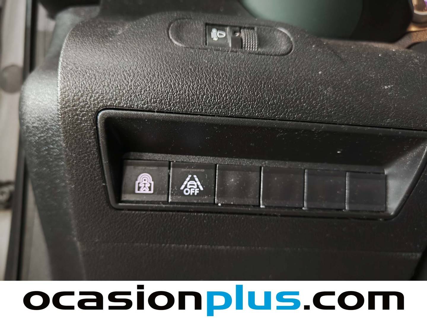 Accesorios del Citroën Berlingo Citroën Berlingo BlueHDi 100 S&S Talla M Shine (102 CV)